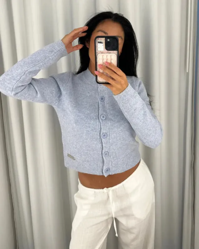 Cardigan Elite Blue sold by Boutique Elena