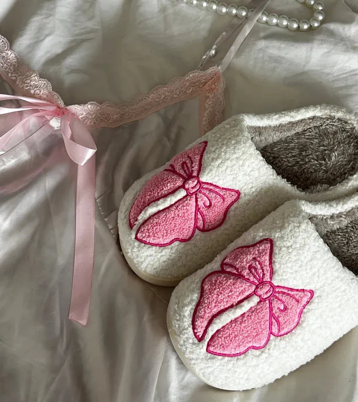 Pantoufles Coquette sold by Boutique Elena