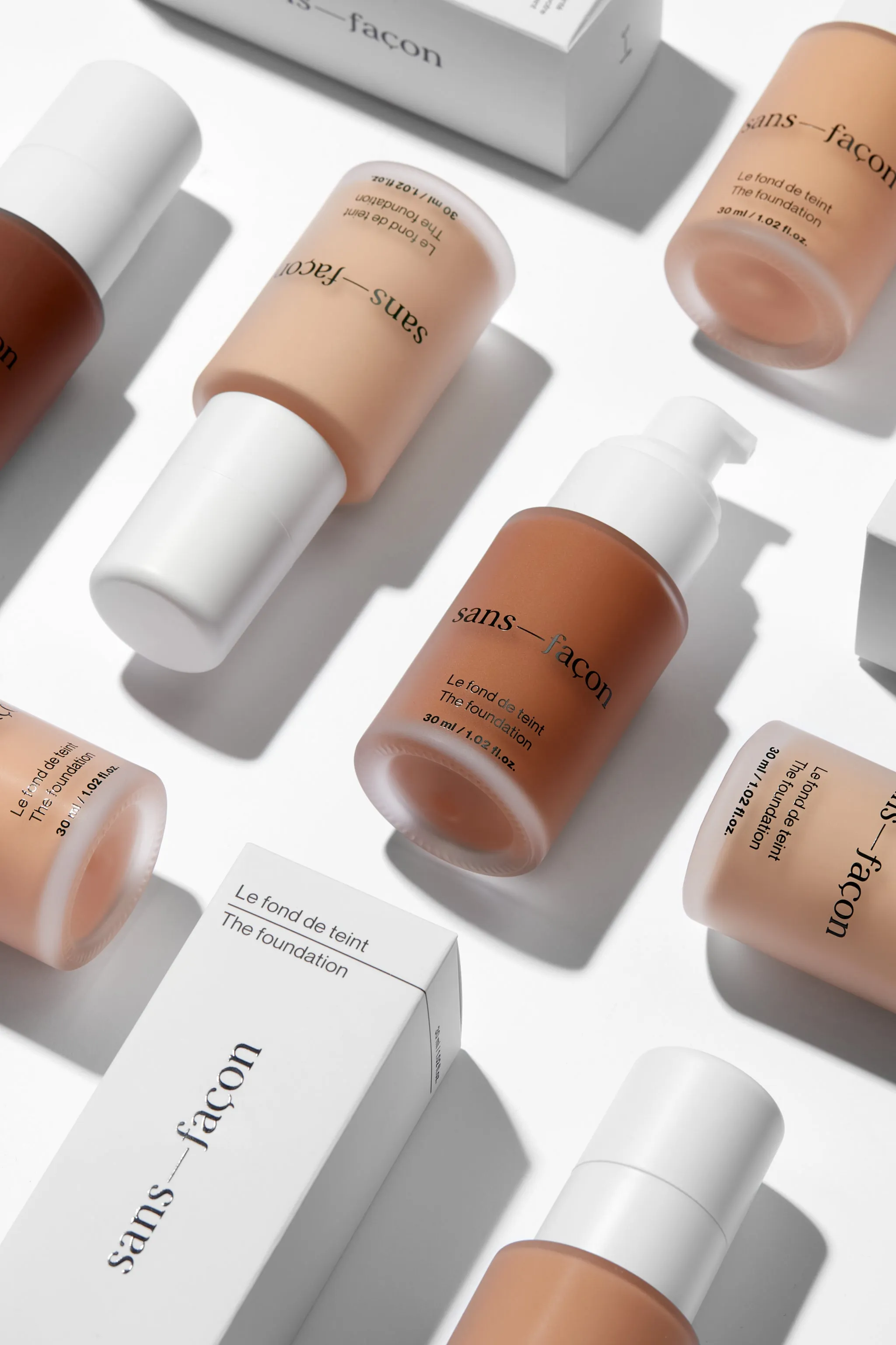 Fond De Teint #5 Moyen Foncé sold by Boutique Elena product image thumbnail 4