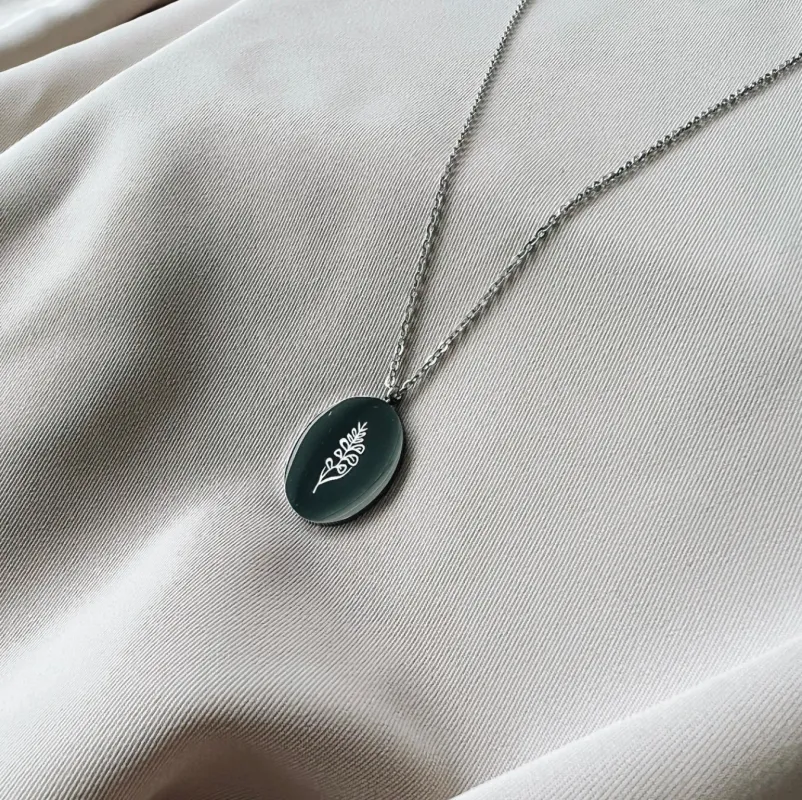 Collier Fleurs De Naissance Argent - Août sold by Boutique Elena