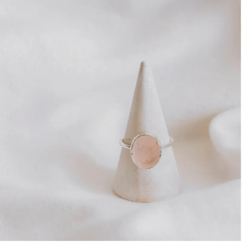Bague La Quartz Rose sold by Boutique Elena