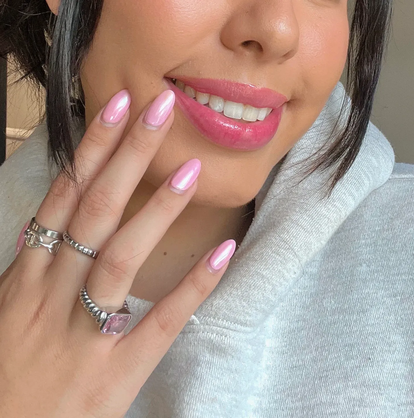 Huile À Lèvres Glowy sold by Boutique Elena product image thumbnail 2