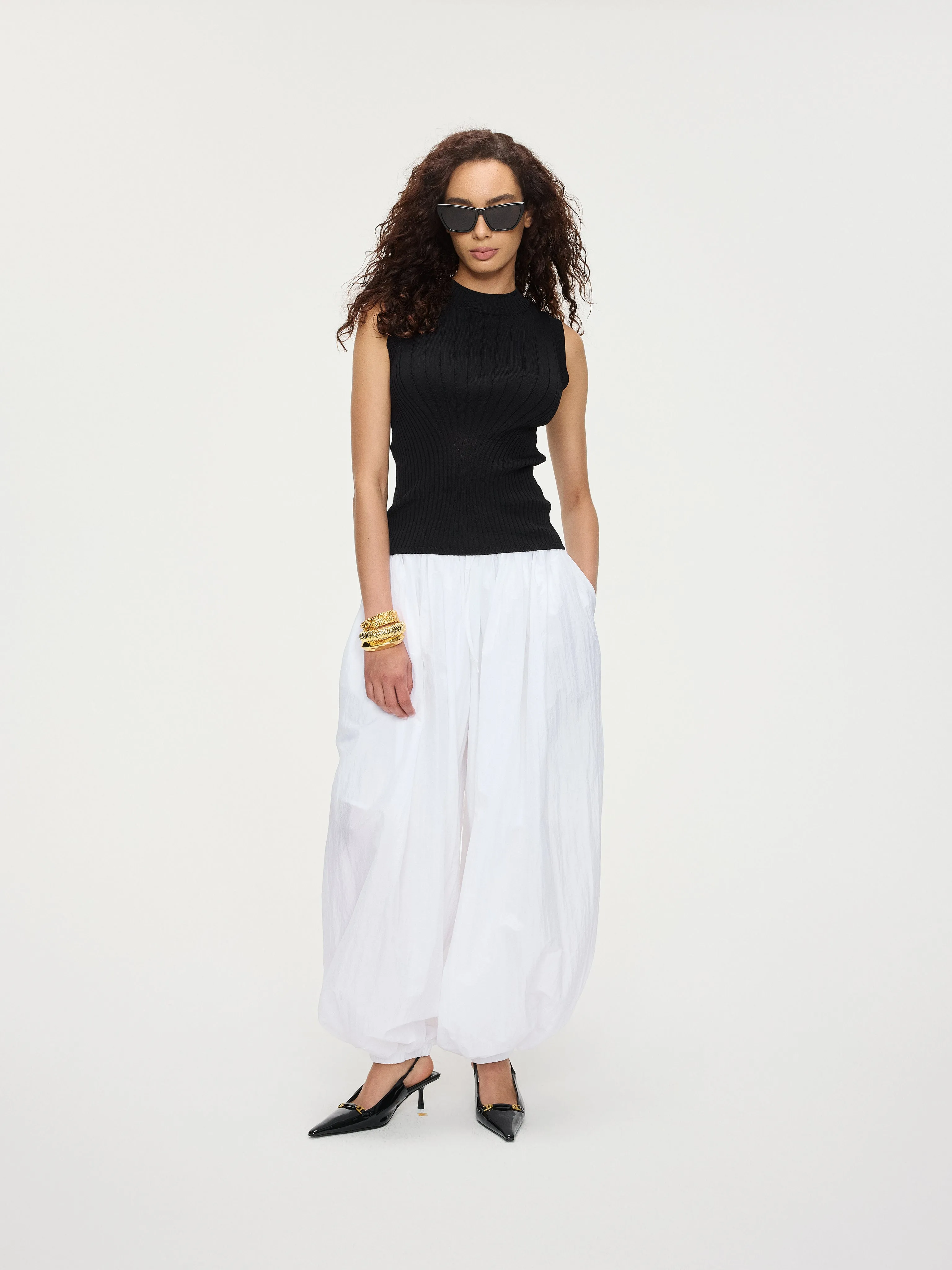 Stretch Balloon Pants sold by Yhone product image thumbnail 2