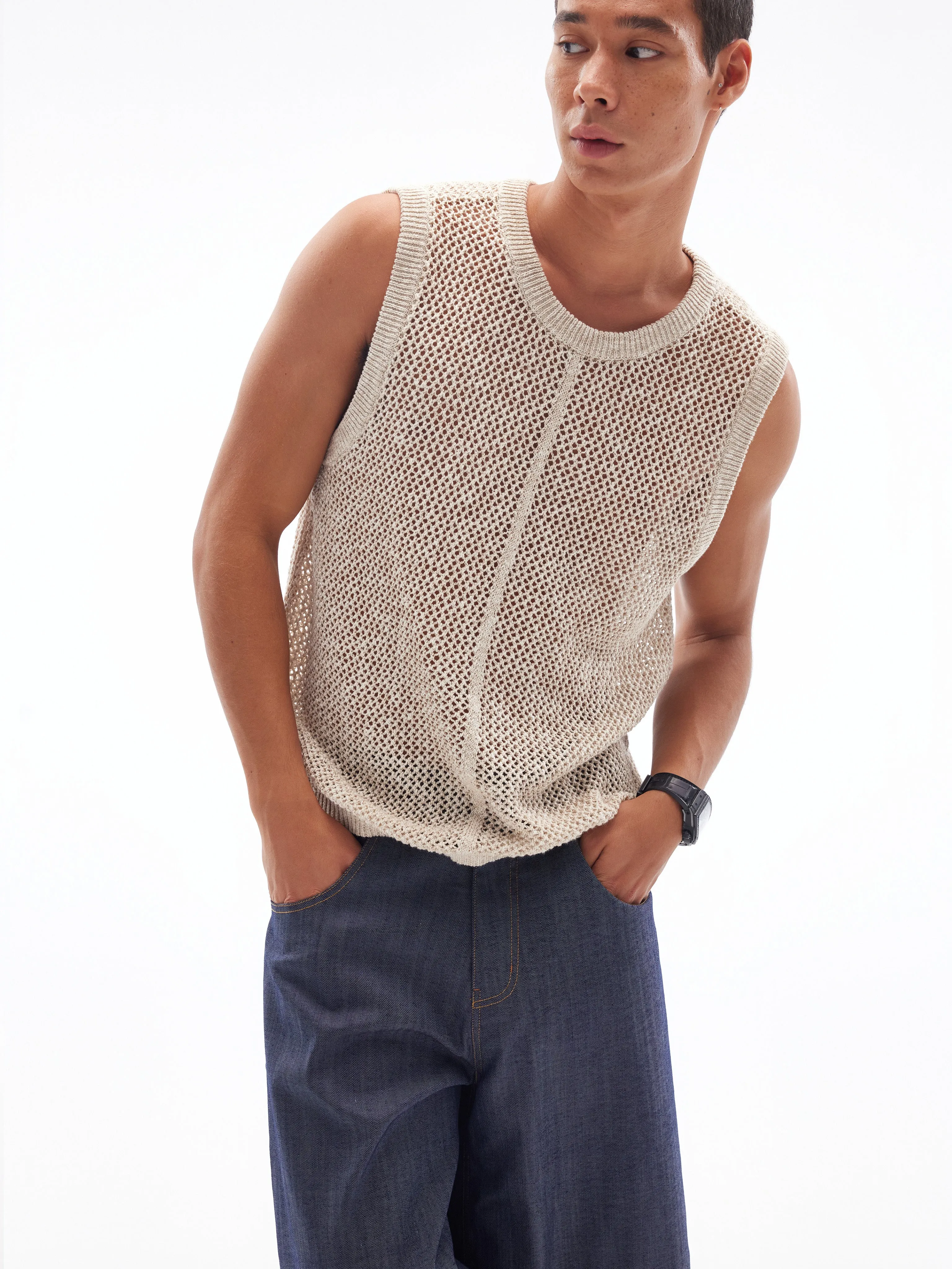 The Nexus Tank sold by YHONE