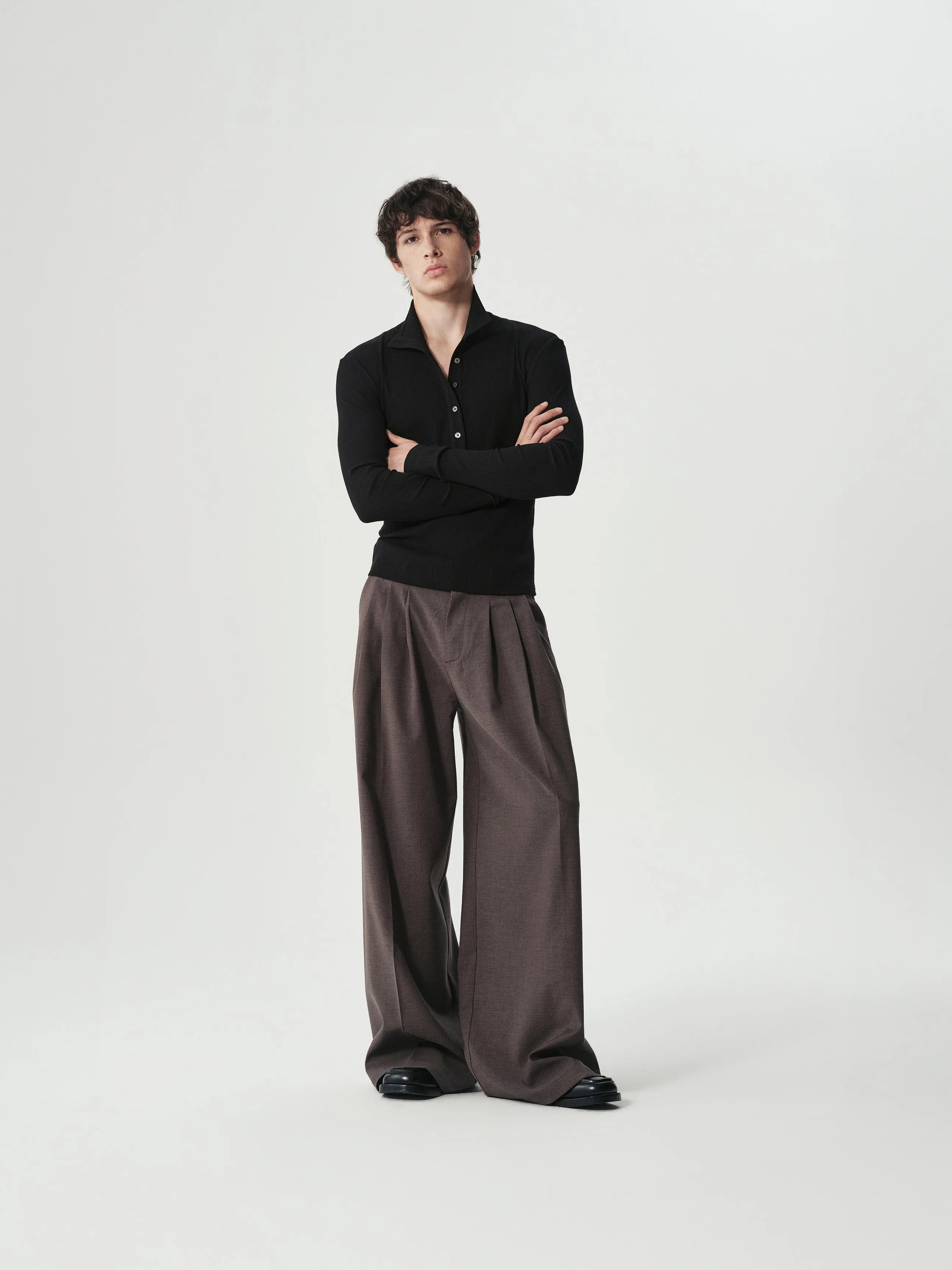 Triple-Pleat Wide Trousers sold by YHONE product image thumbnail 3
