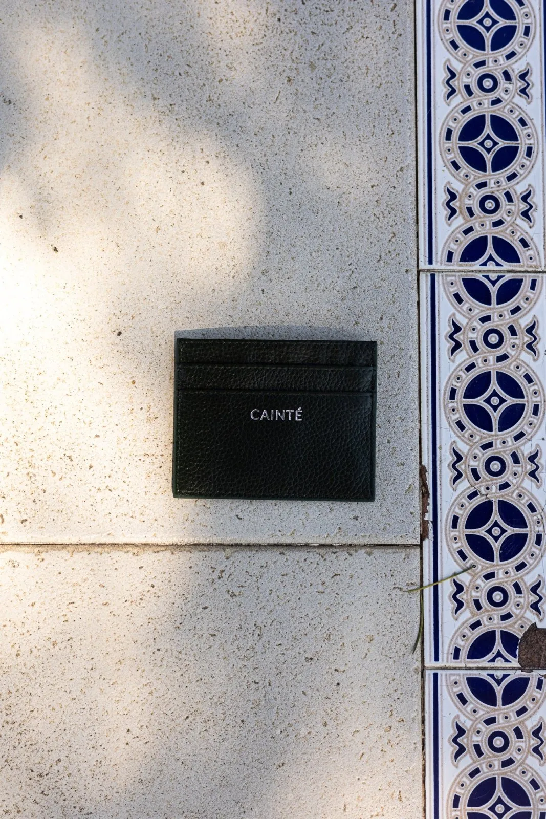 CARDHOLDER GREEN sold by Cainte product image thumbnail 5