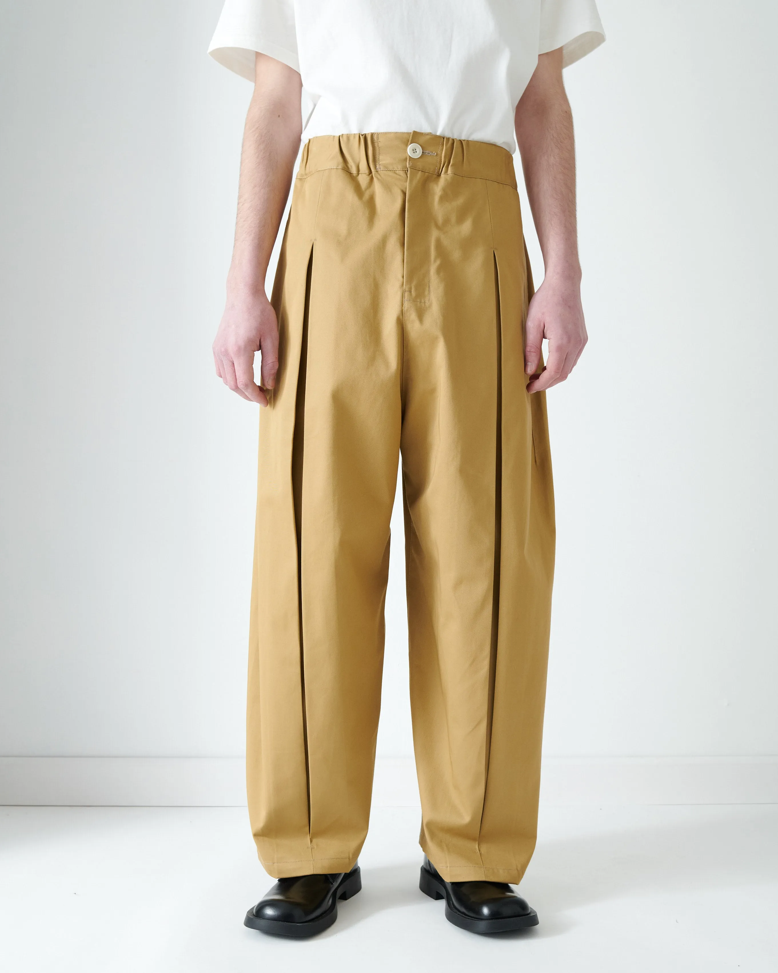 AW26 Box Pleat Trouser (Unisex) - Sand sold by Sage Nation