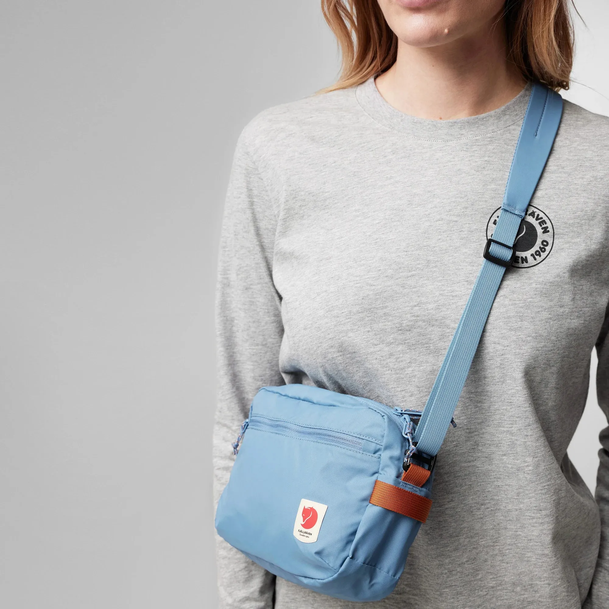 Fjall Raven High Coast Crossbody sold by Old Souls NY product image thumbnail 3