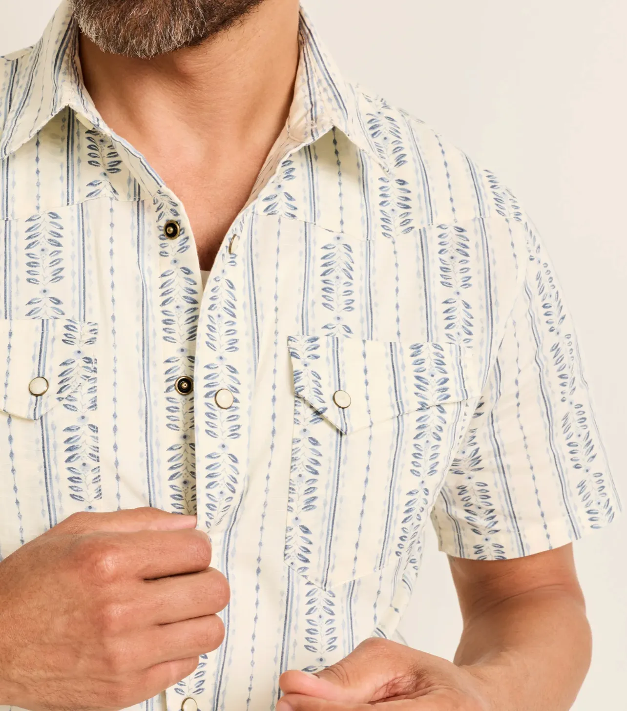 Pendleton MEN'S SHORT-SLEEVE LARAMIE SNAP-FRONT SHIRT sold by Old Souls NY product image thumbnail 4