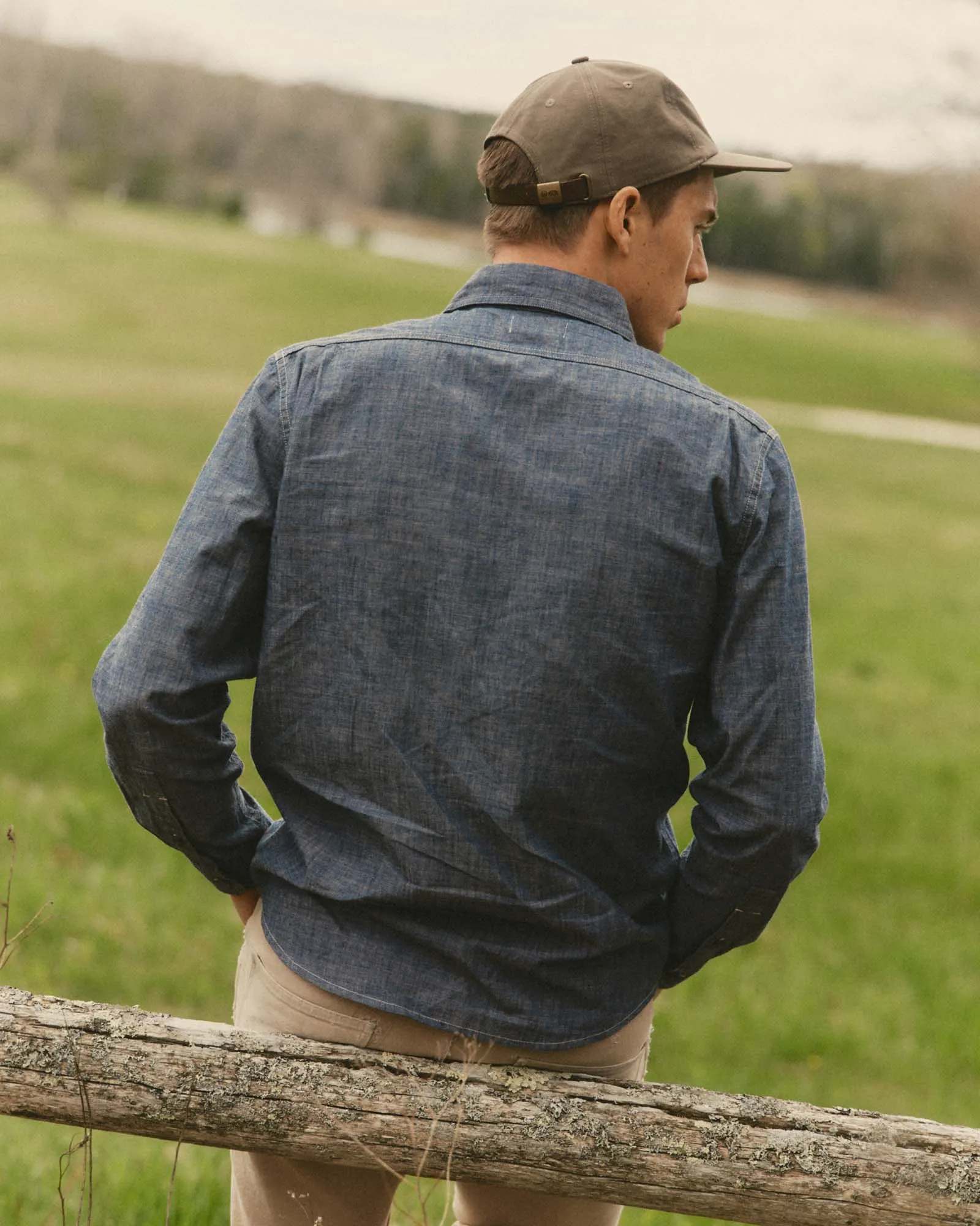 Taylor Stitch The Foundry Shirt in Rinsed Indigo Chambray sold by Old Souls NY product image thumbnail 4