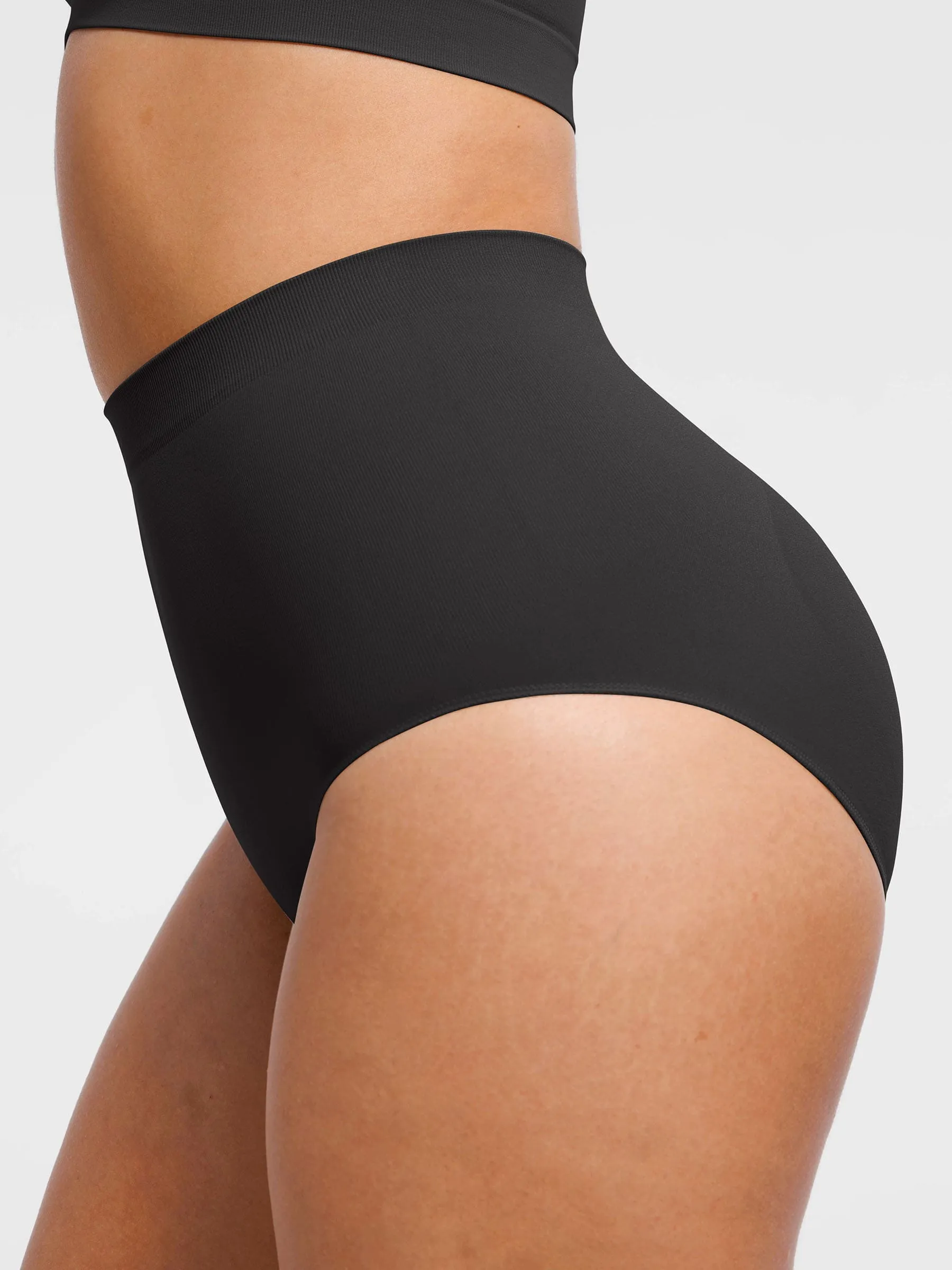 Feelingirl Seamless High-Waist Tummy Control Antibacterial Peach Hip Brief sold by FeelinGirl product image thumbnail 3