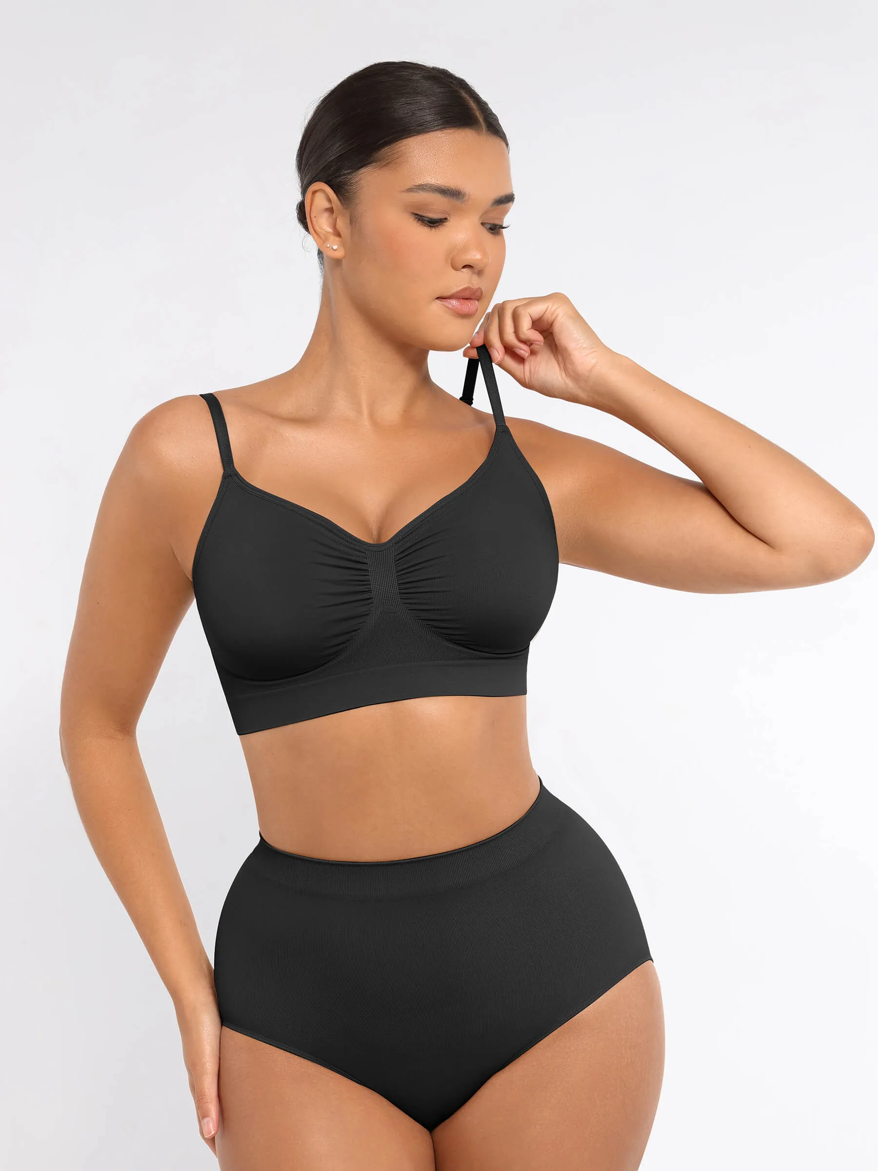 Feelingirl 3-Pack Seamless Smooth Wireless Bra Bundle sold by FeelinGirl product image thumbnail 2