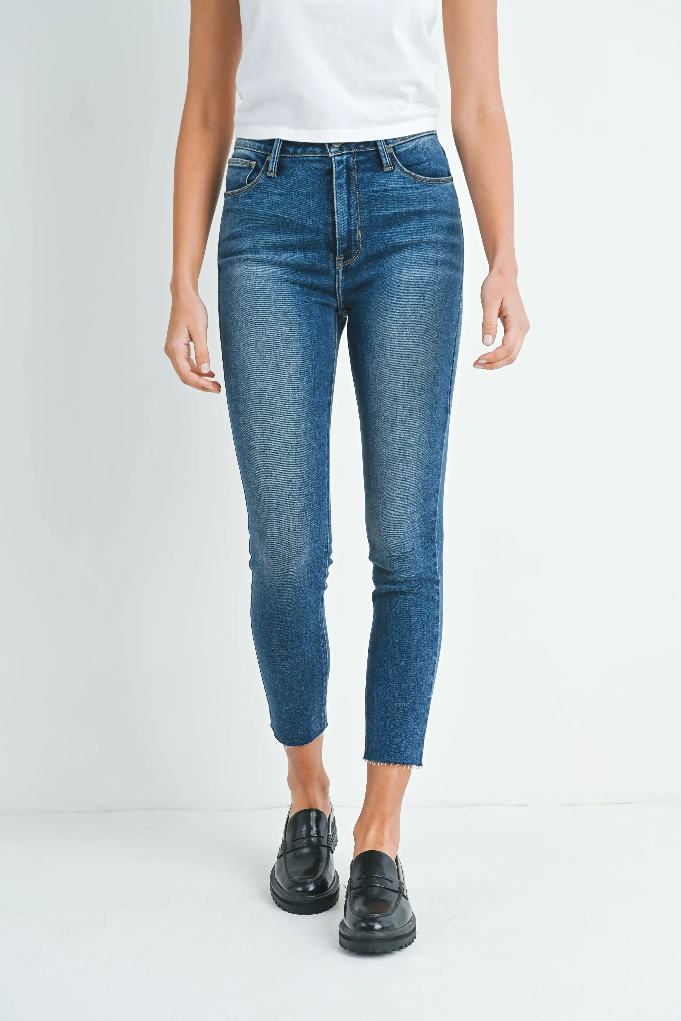 The Clean Stretch Skinny sold by Just Black Denim product image thumbnail 5