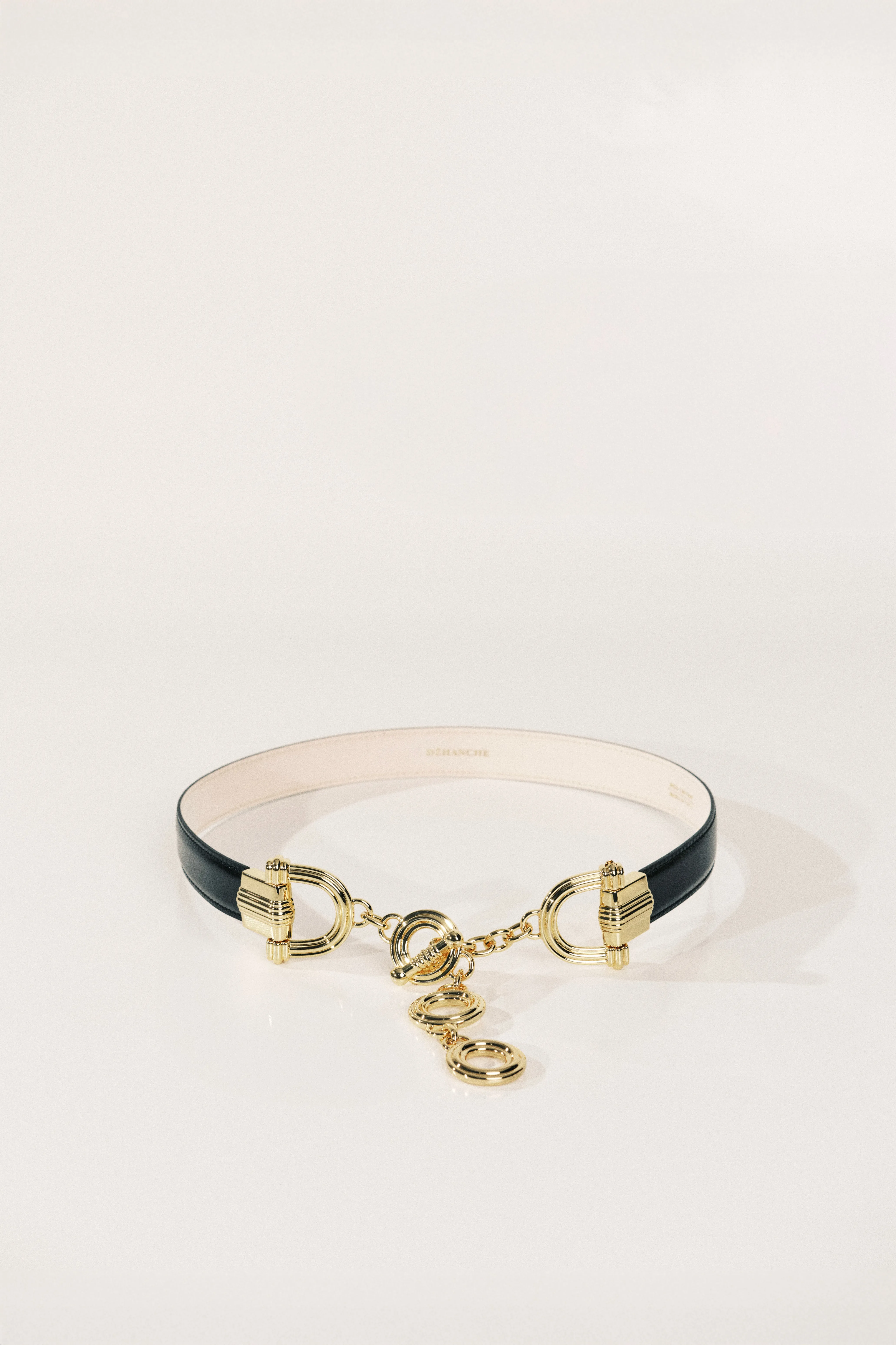 Elysées sold by Dehanche