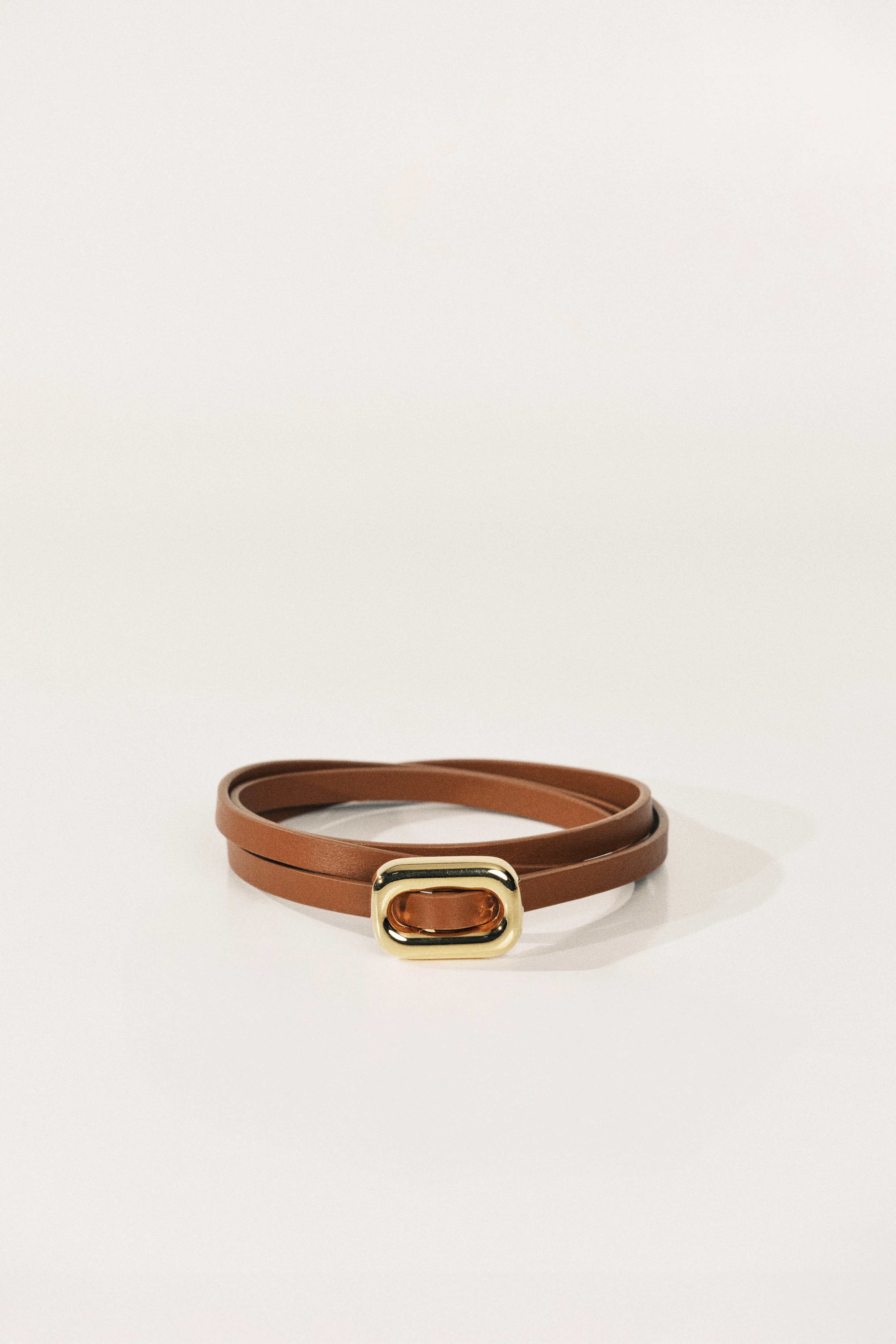 Venura Gold sold by Dehanche