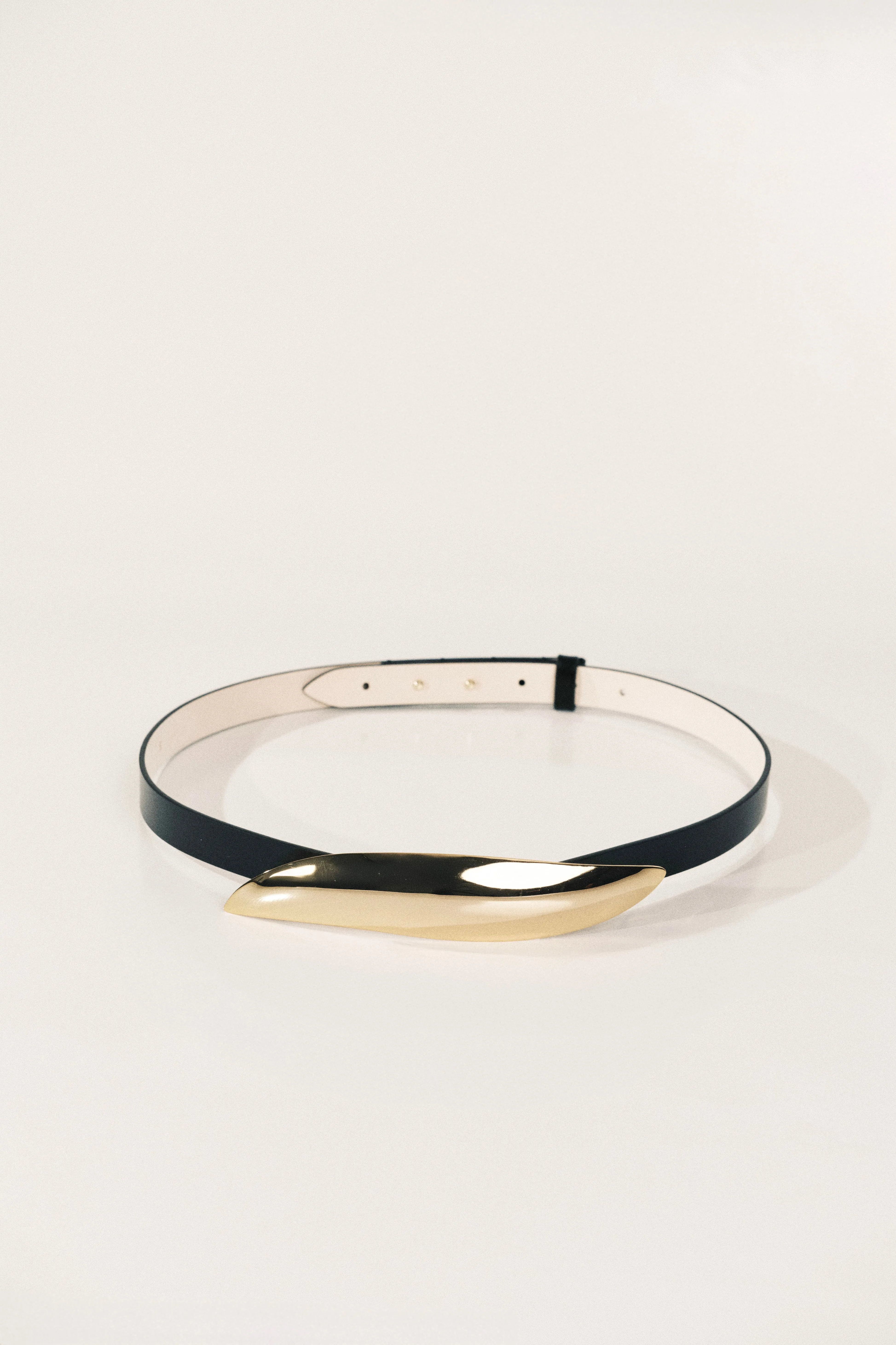 Arp Gold sold by Dehanche