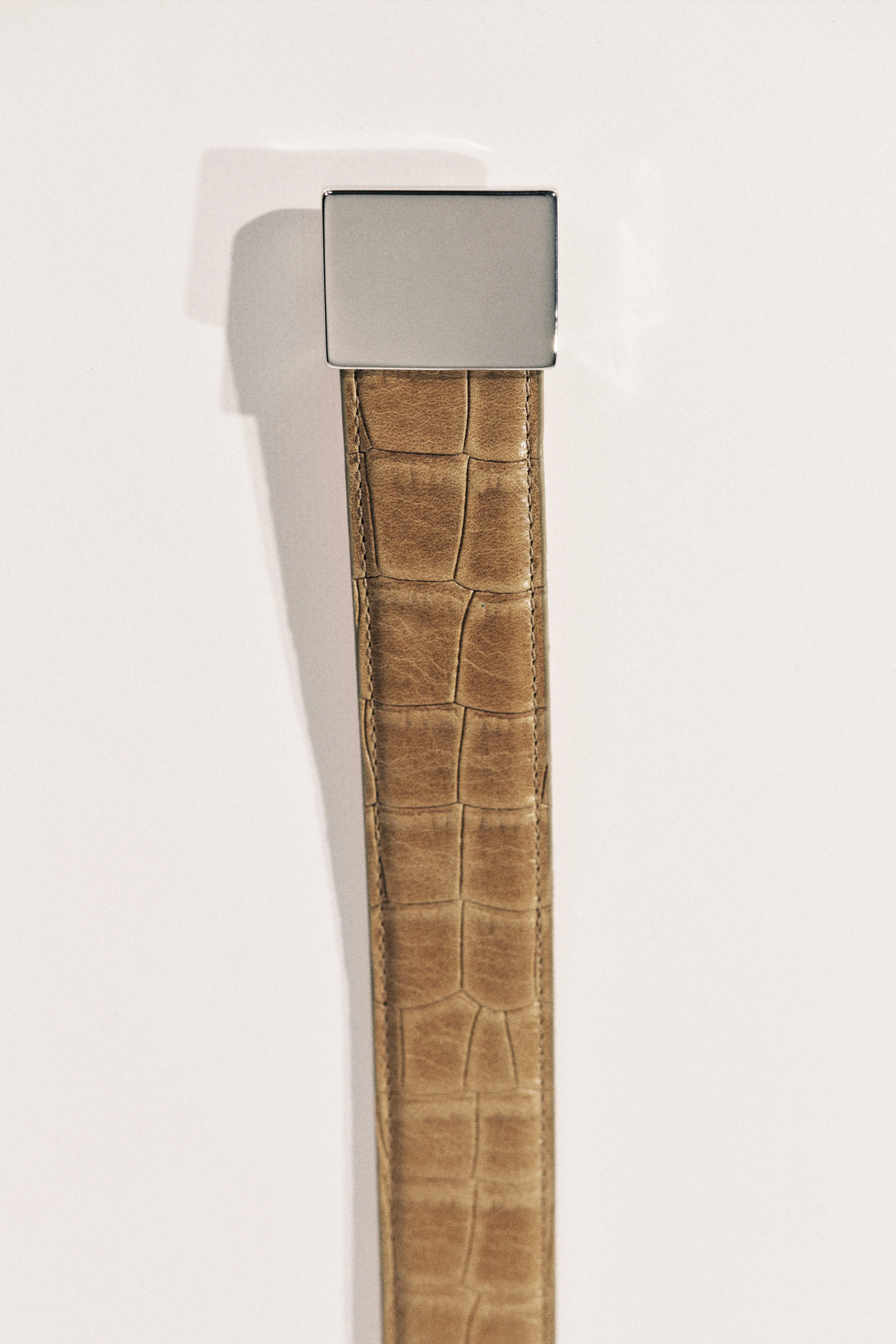 Brandt Chai Alligator Silver sold by Dehanche product image thumbnail 3