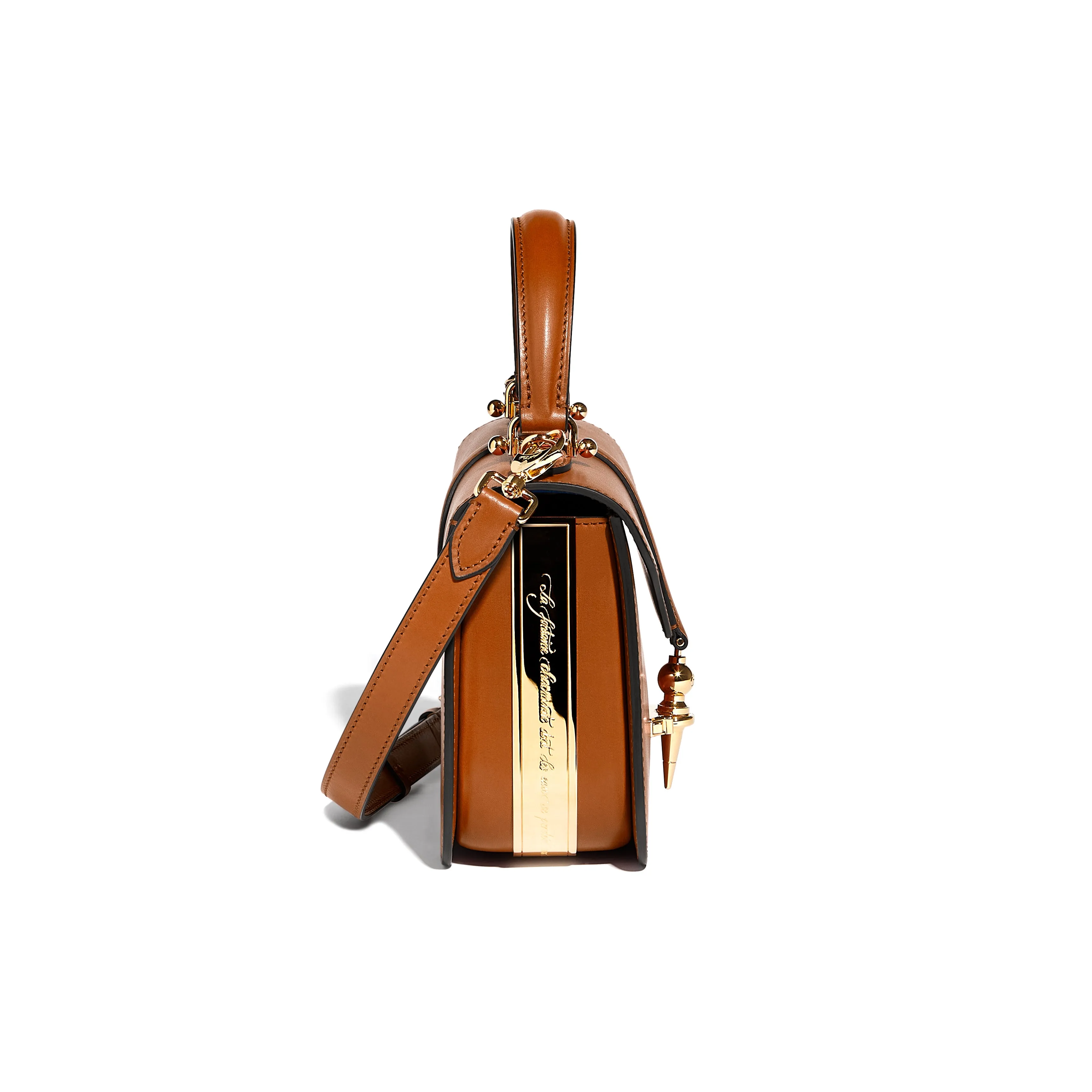 Diane L20 in Châtaignier Héritage leather sold by Joseph Duclos product image thumbnail 5