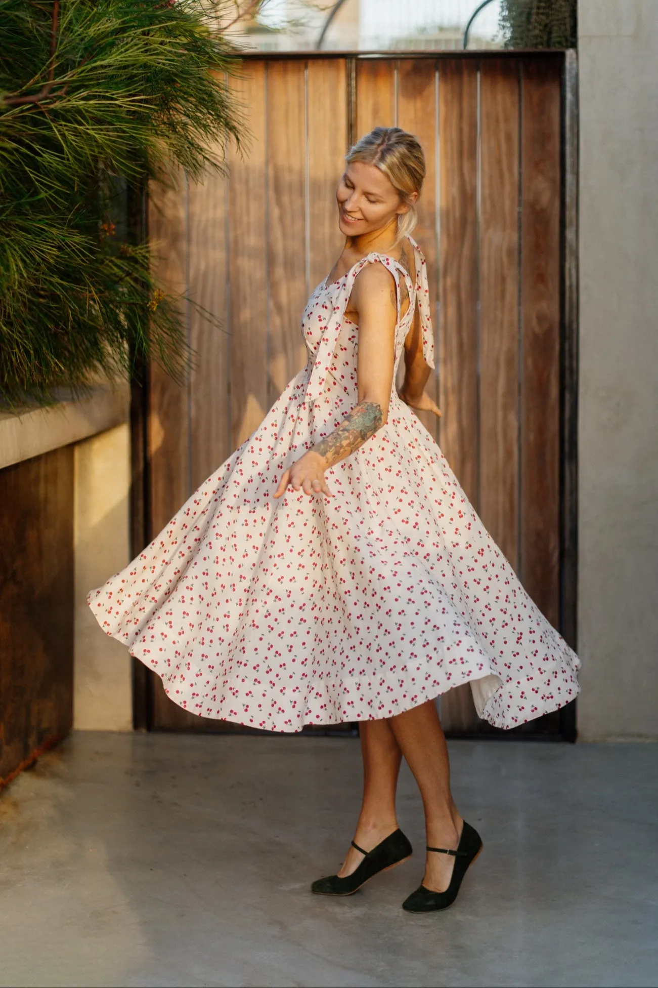 Amelia Dress, Sleeveless sold by Son de Flor