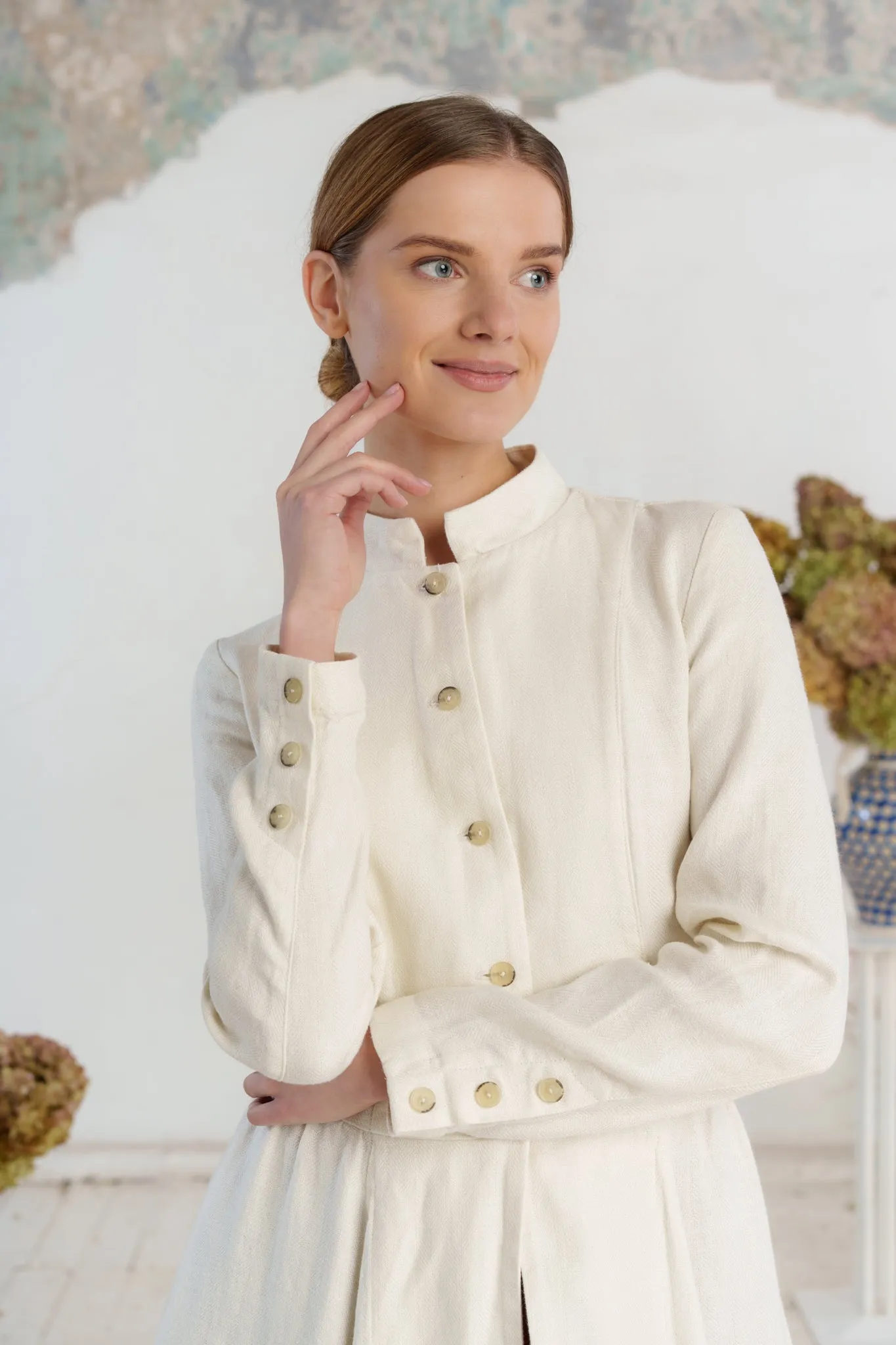 Victorian – Twill Linen Coat with Mandarin Collar sold by Son de Flor product image thumbnail 3