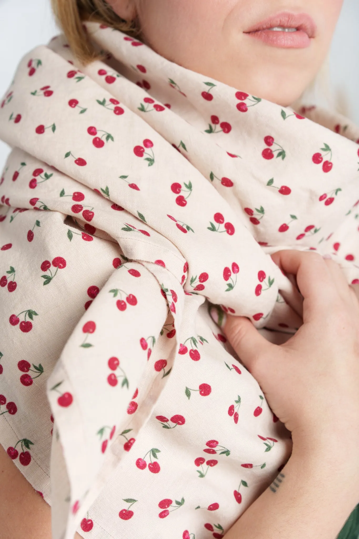 Palisandra Scarf sold by Son de Flor product image thumbnail 3