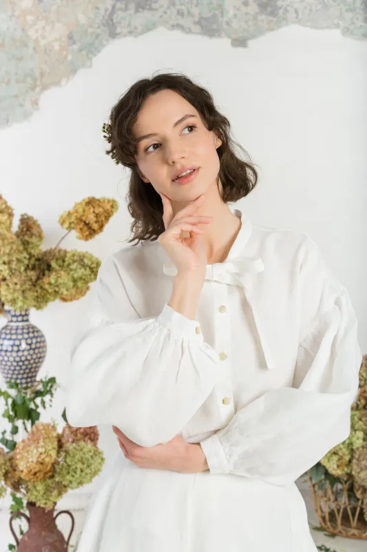 Clementine – Linen Shirt with Bow-Tie Collar made by Son de Flor