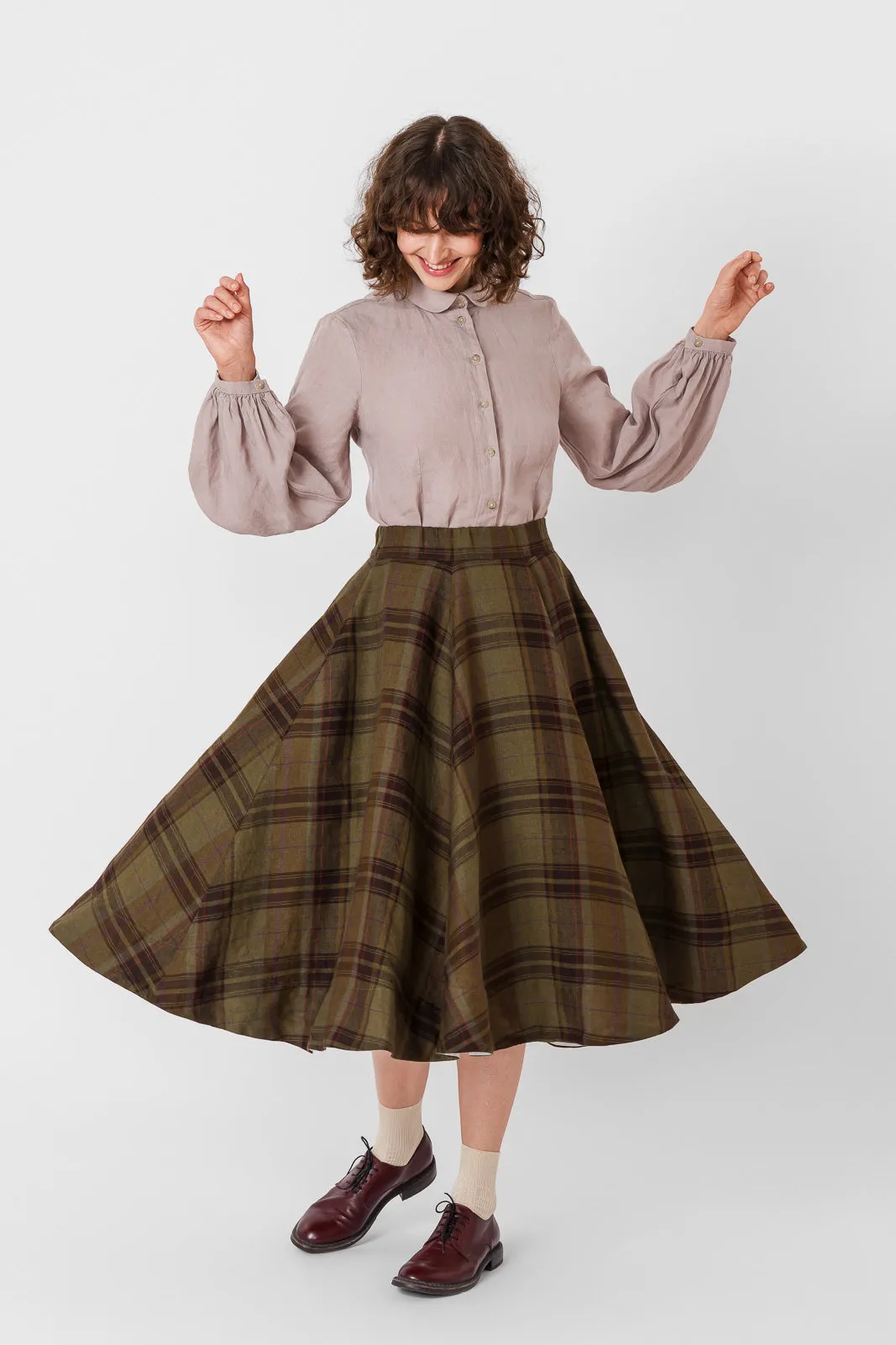 Classic – Full-Circle Twill Linen Midi Skirt sold by Son de Flor product image thumbnail 3