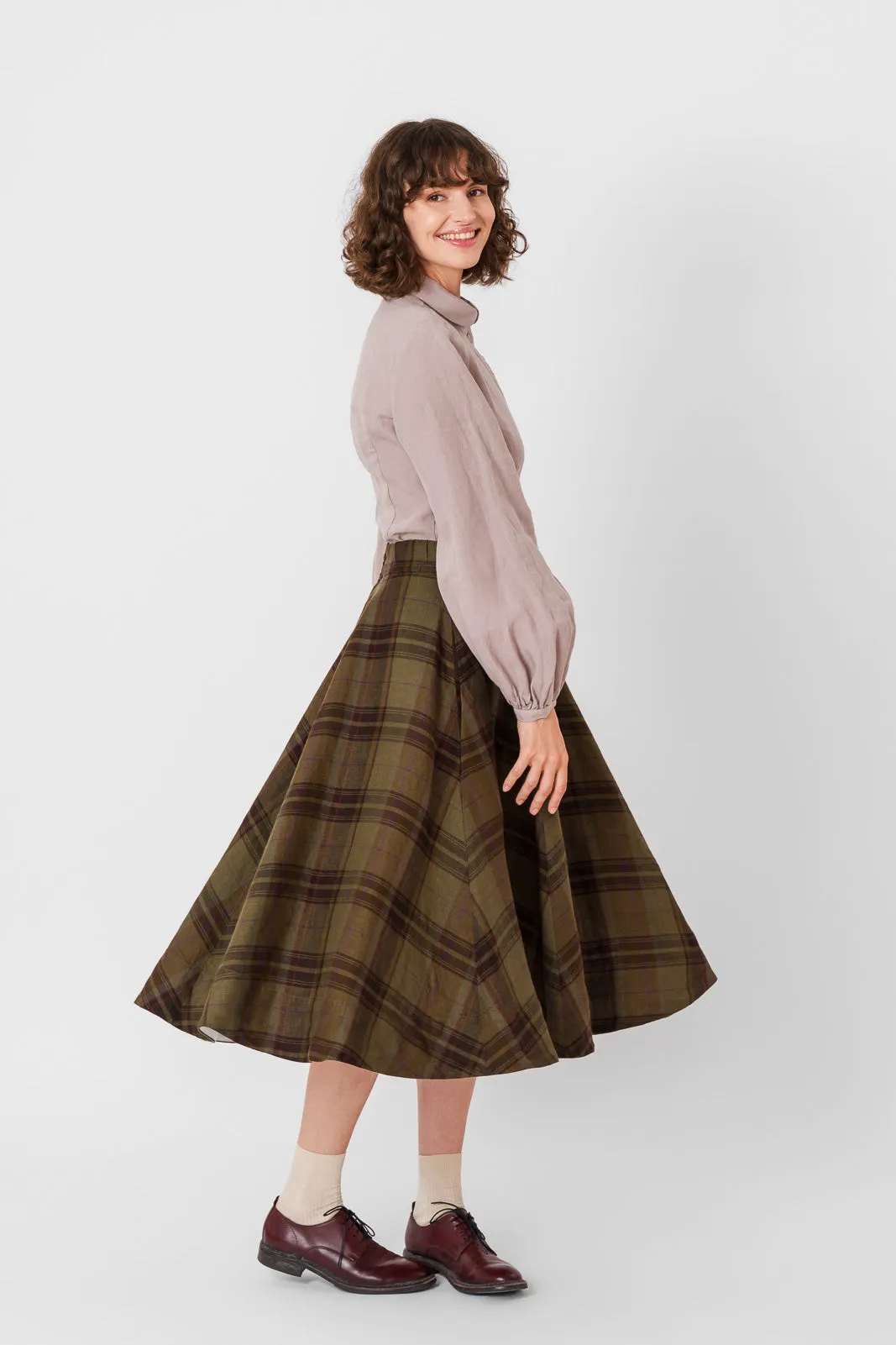 Classic – Full-Circle Twill Linen Midi Skirt sold by Son de Flor product image thumbnail 2