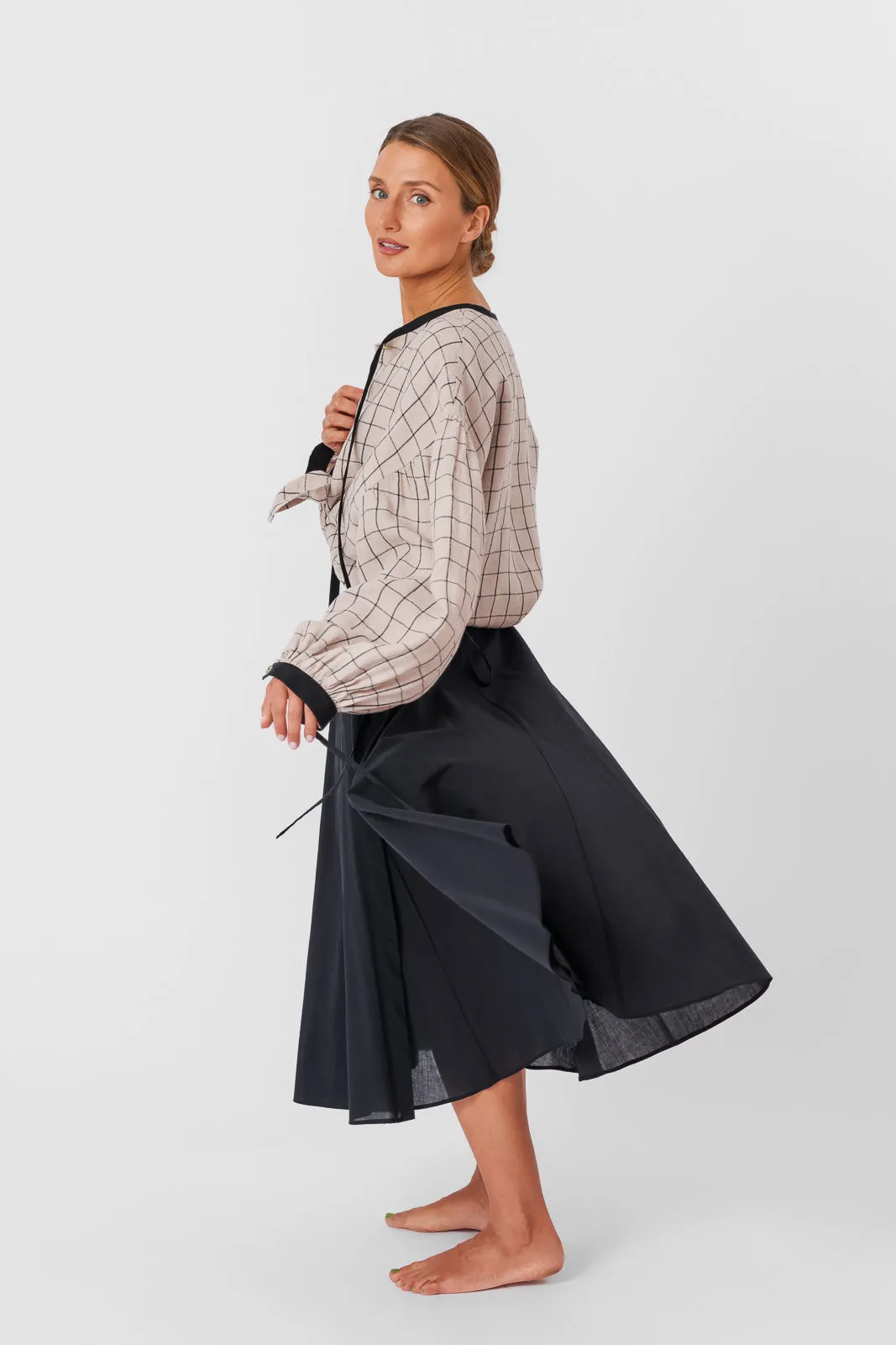 Petticoat Skirt, Wrap sold by Son de Flor product image thumbnail 2