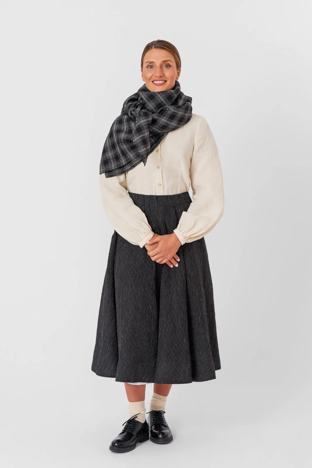 Palisandra Scarf sold by Son de Flor product image thumbnail 3