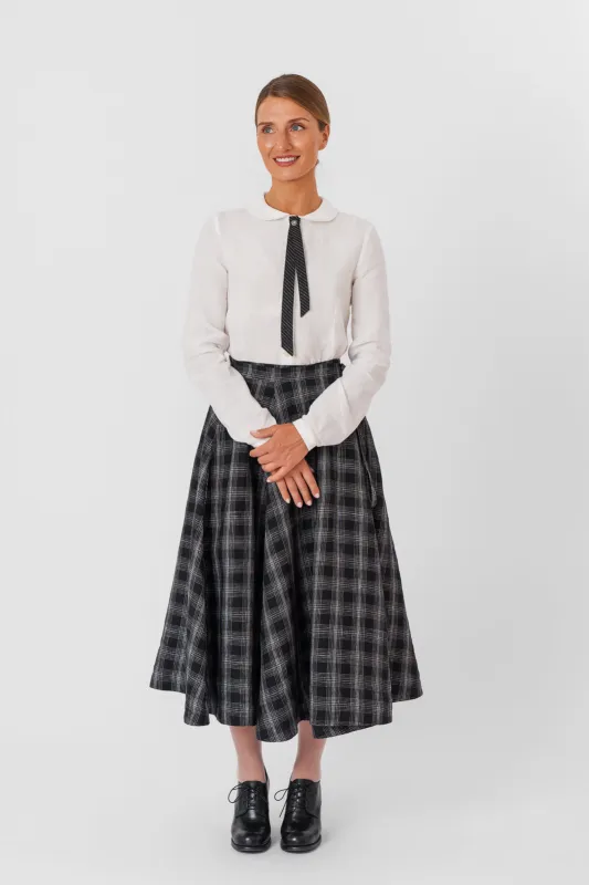 Bow Tie sold by Son de Flor