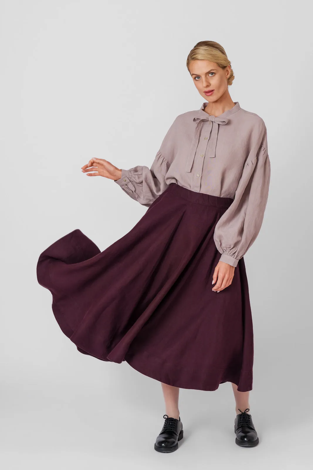 Classic Skirt, Twill Linen sold by Son de Flor product image thumbnail 5