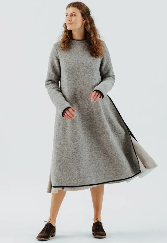 Double Slit Dress, Wool, Light Grey sold by Son de Flor