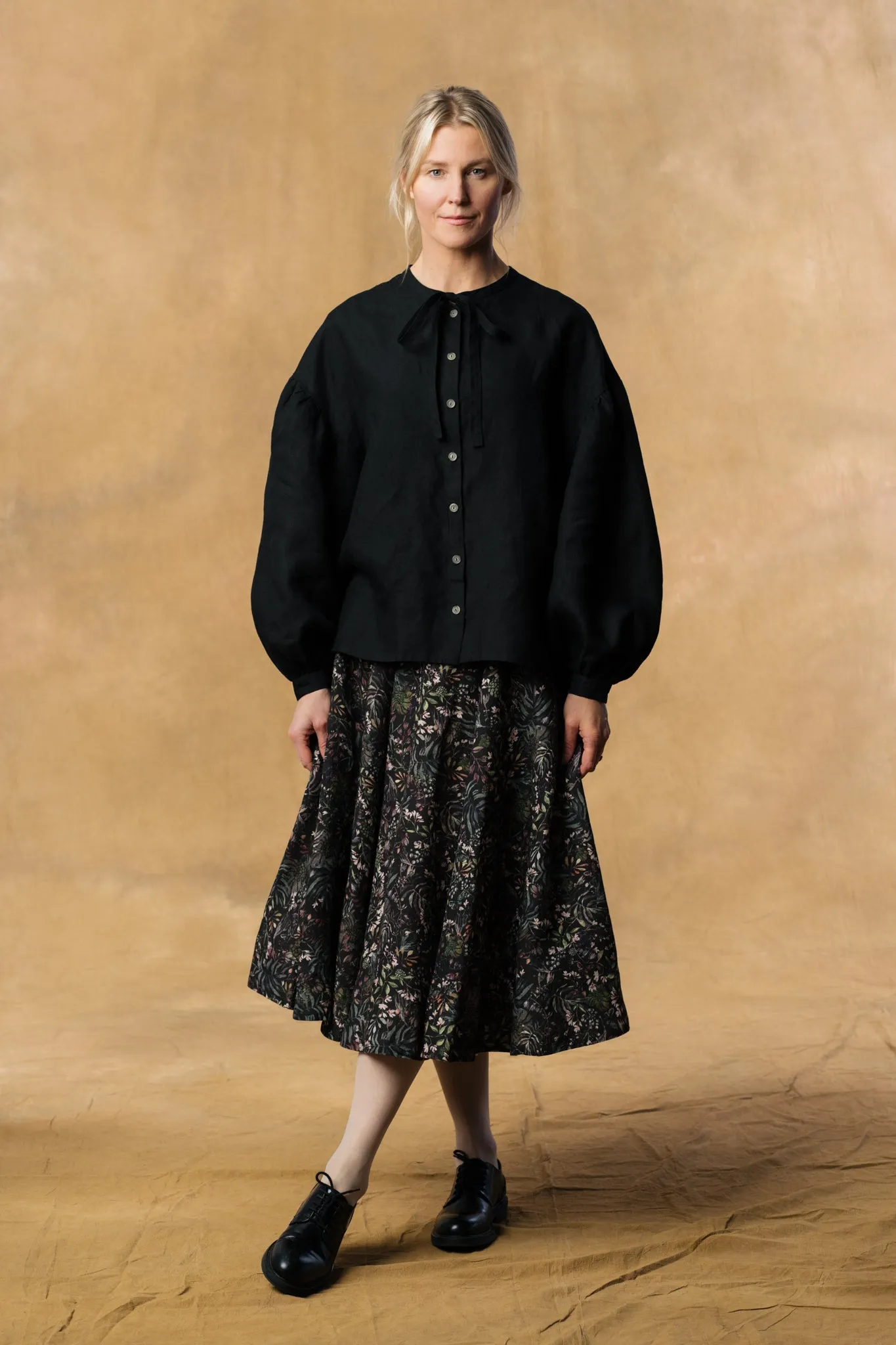 Clementine – Linen Shirt with Bow-Tie Collar sold by Son de Flor product image thumbnail 4