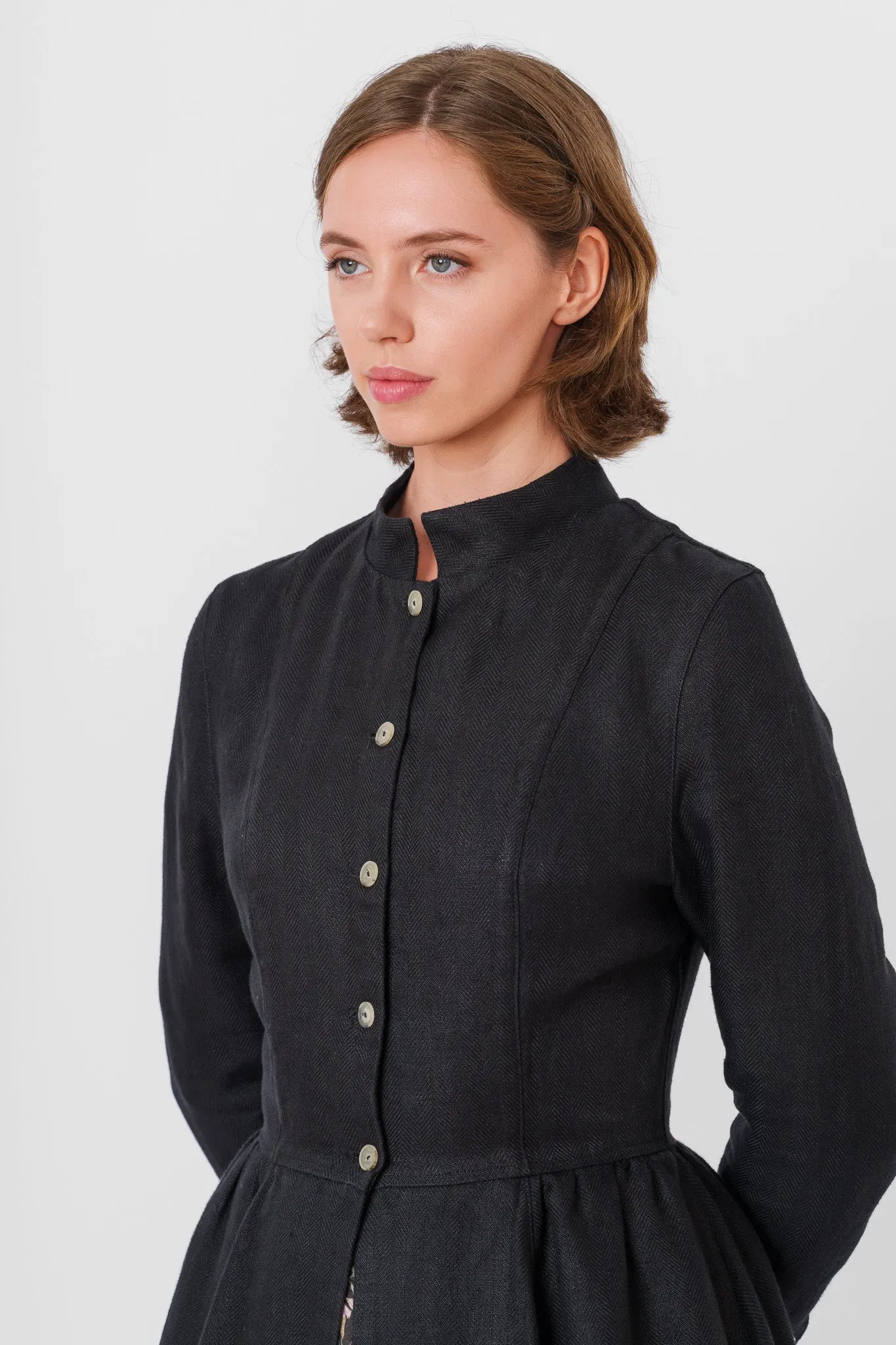 Victorian – Twill Linen Coat with Mandarin Collar sold by Son de Flor product image thumbnail 4