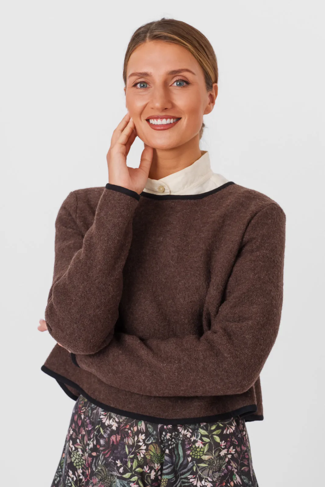 Crop Sweater, Wool sold by Son de Flor