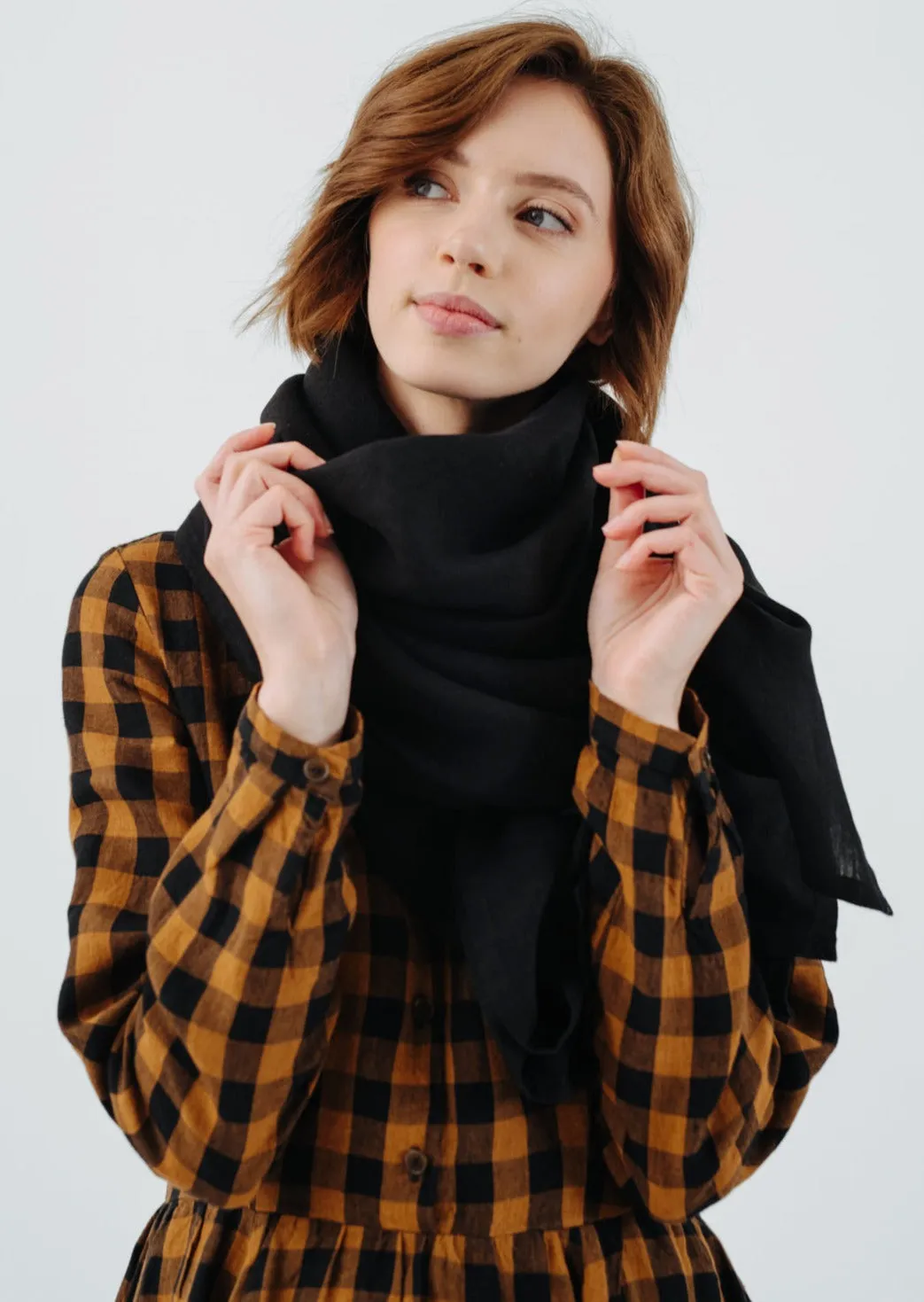 Palisandra Scarf sold by Son de Flor product image thumbnail 3