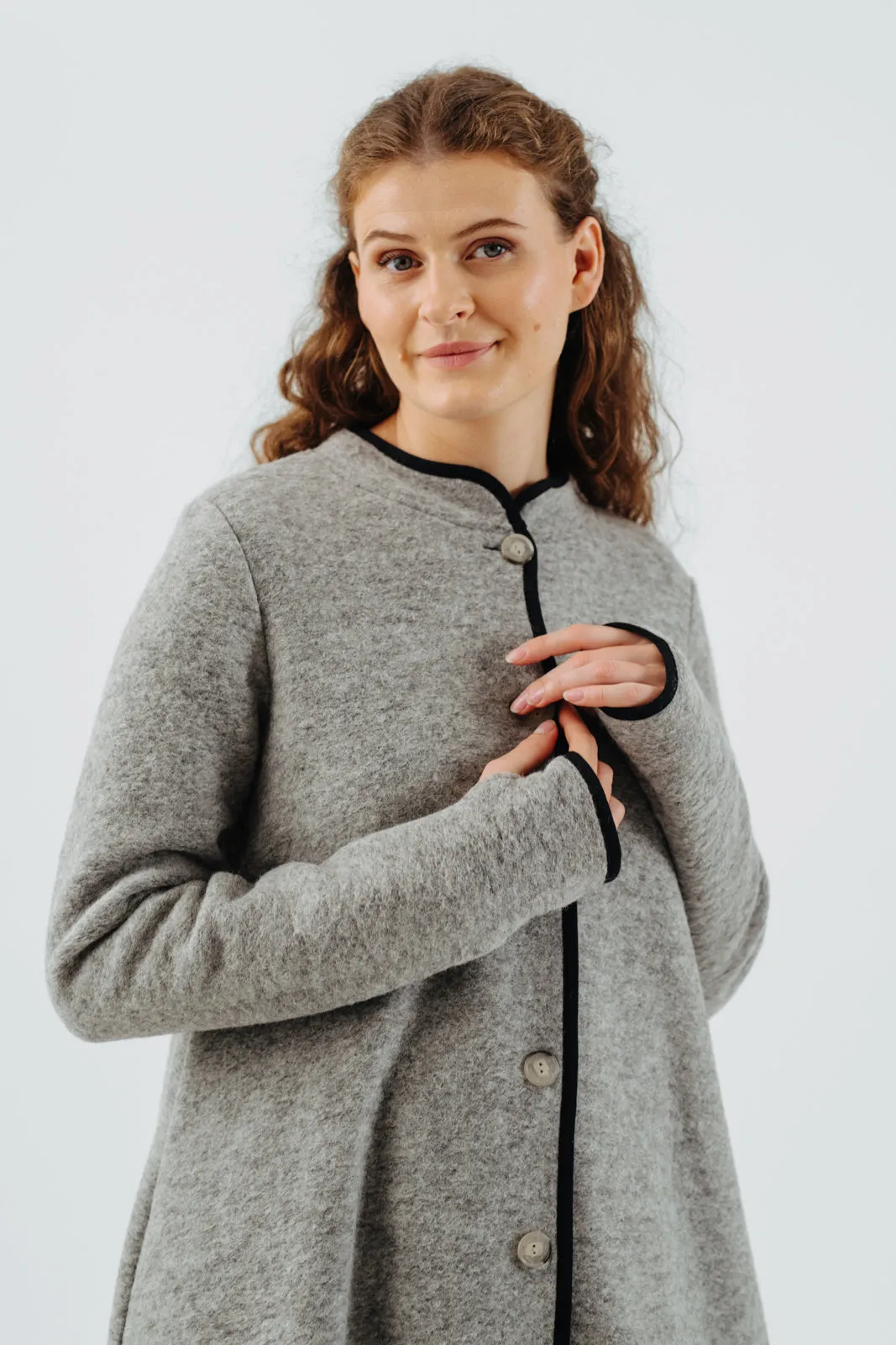 Classic Coat, Wool, Light Grey sold by Son de Flor