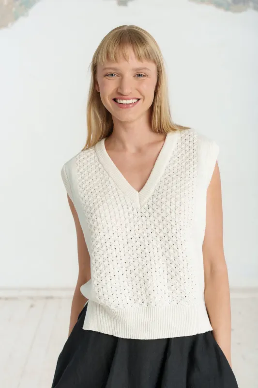 Elaine Vest, Sleeveless sold by Son de Flor