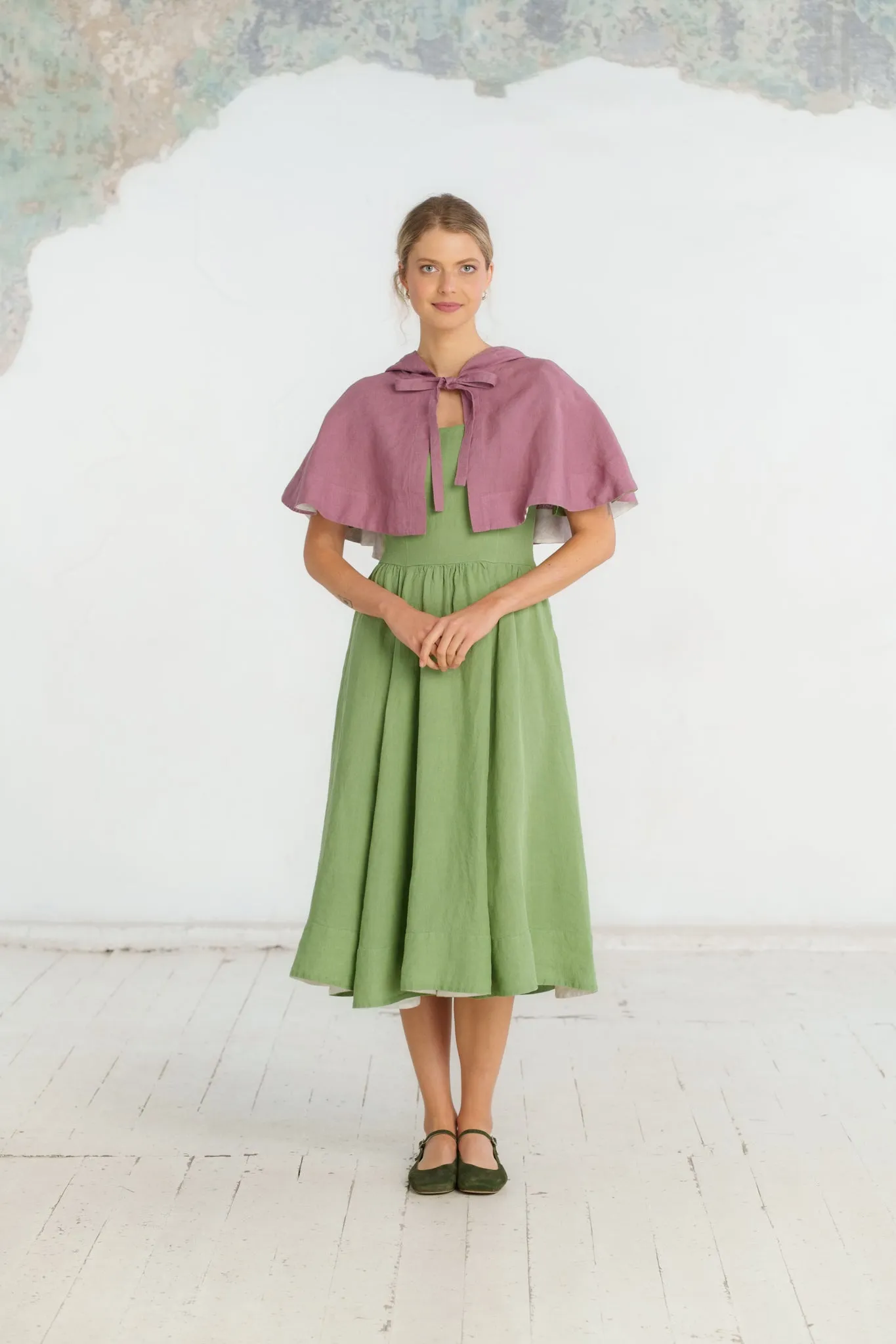 Mini Daisy Cape sold by Son de Flor product image thumbnail 2