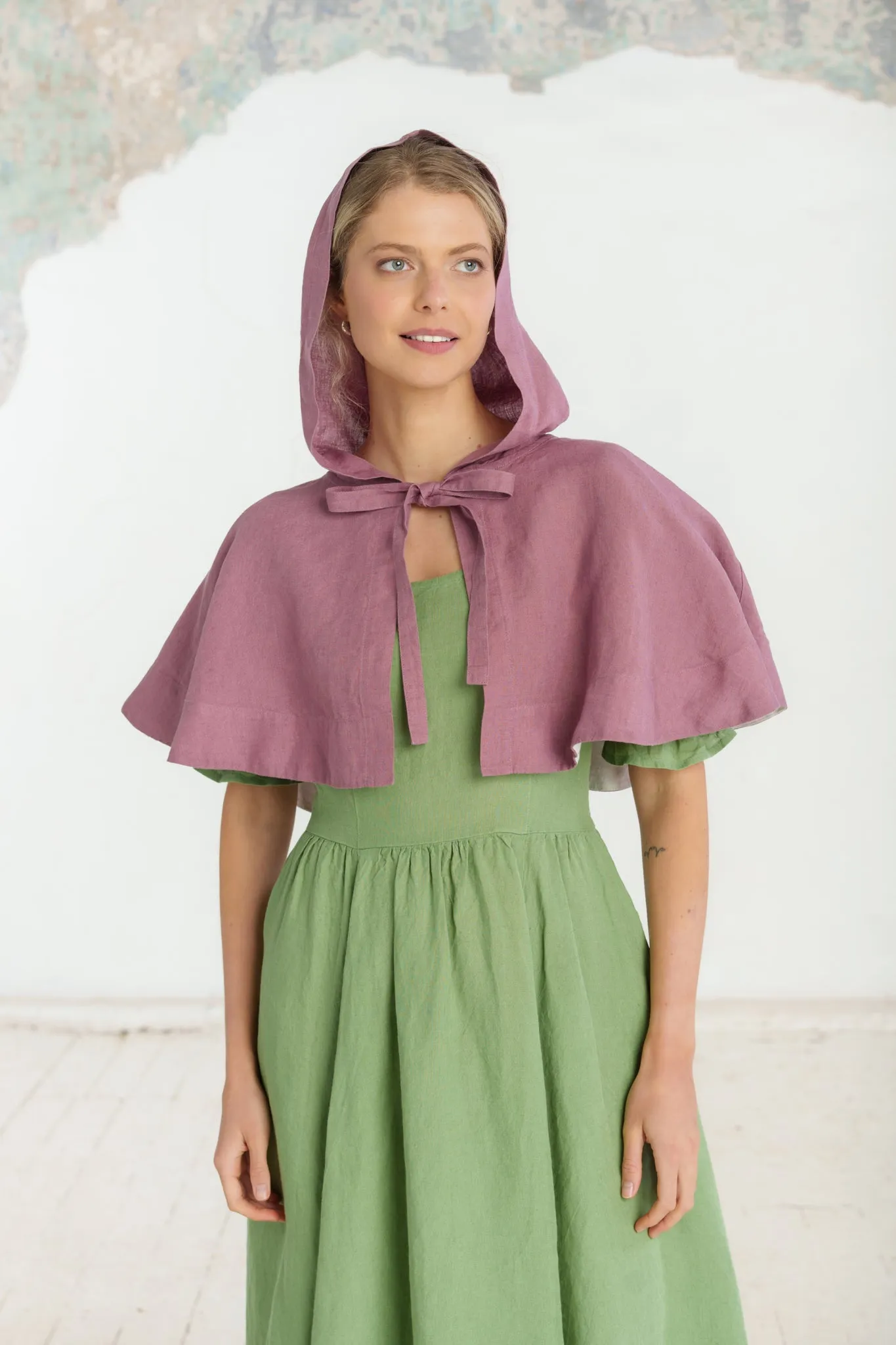 Mini Daisy Cape sold by Son de Flor product image thumbnail 3