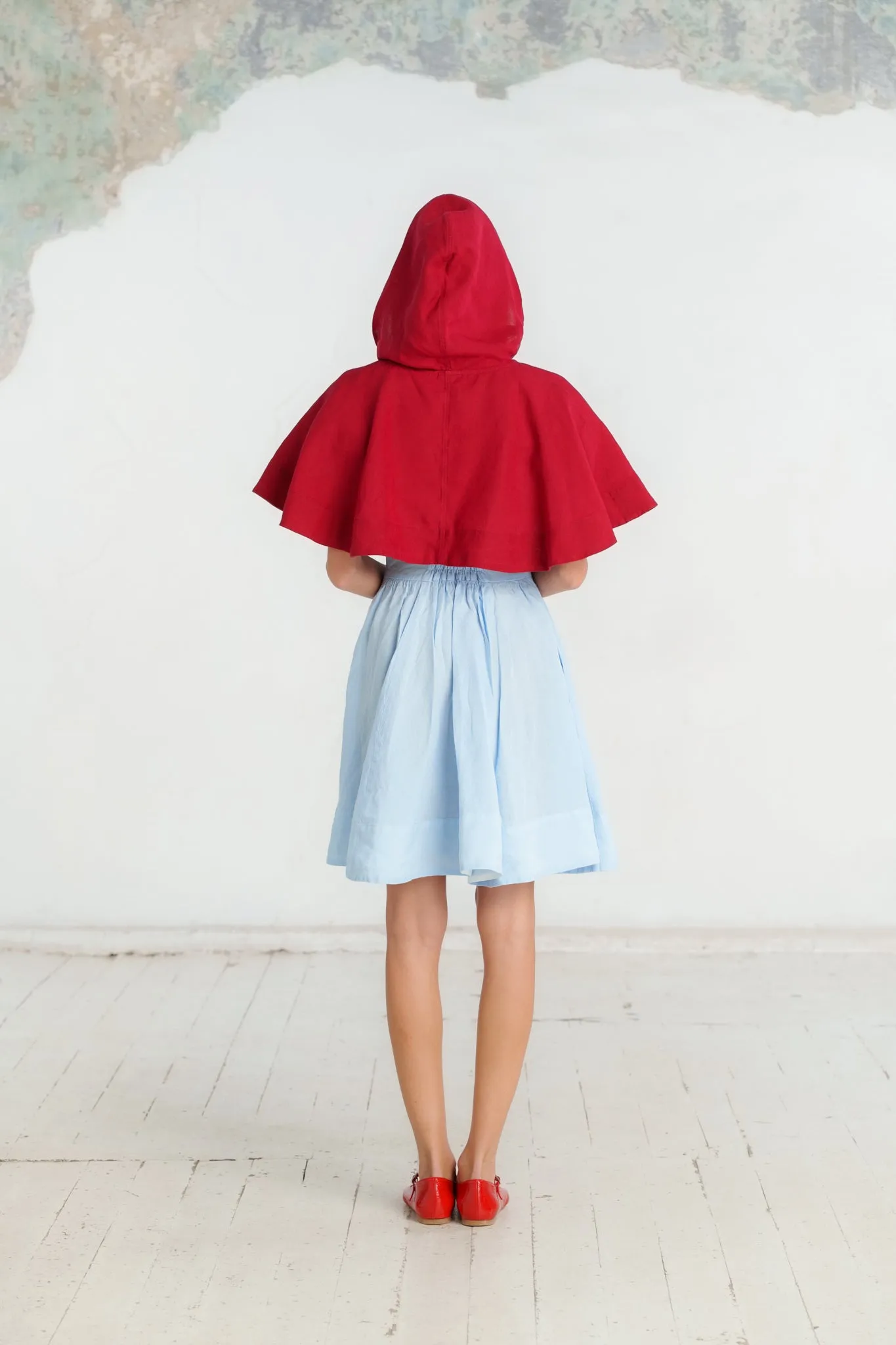 Mini Daisy Cape sold by Son de Flor product image thumbnail 5