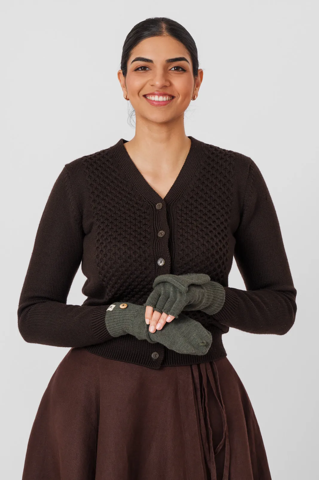 Mittens, Merino Wool sold by Son de Flor product image thumbnail 3