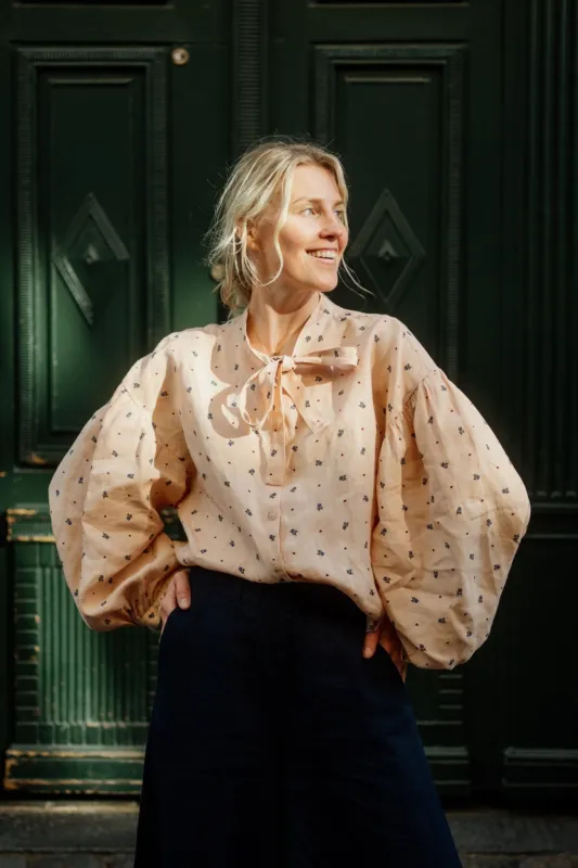 Clementine – Linen Shirt with Bow-Tie Collar sold by Son de Flor