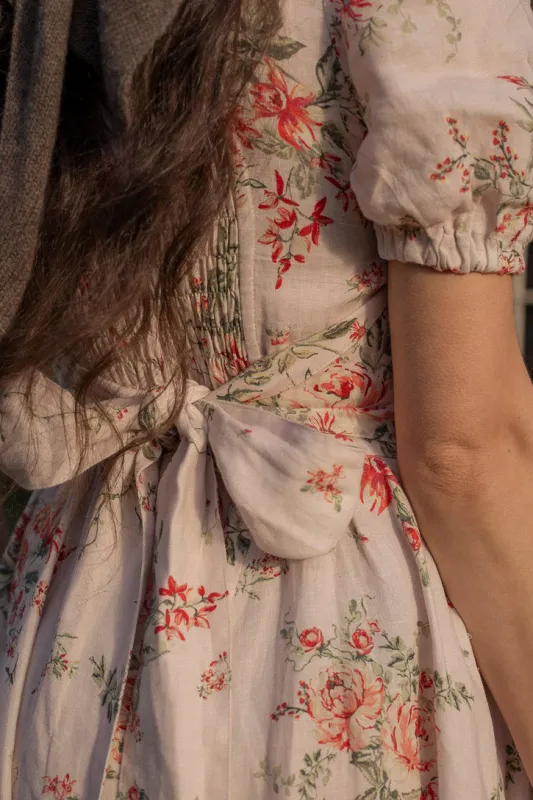 Clara – Square Neck Linen Dress with Back Bow sold by Son de Flor