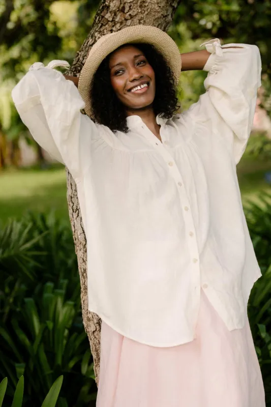 Annabel – Oversized Linen Shirt with Bow-Tie Cuffs made by Son de Flor