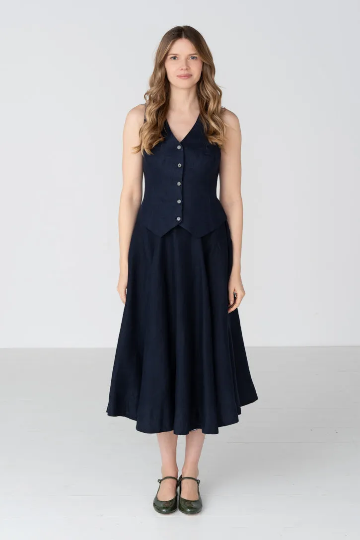 Jane – Fitted Linen V-Neck Vest sold by Son de Flor