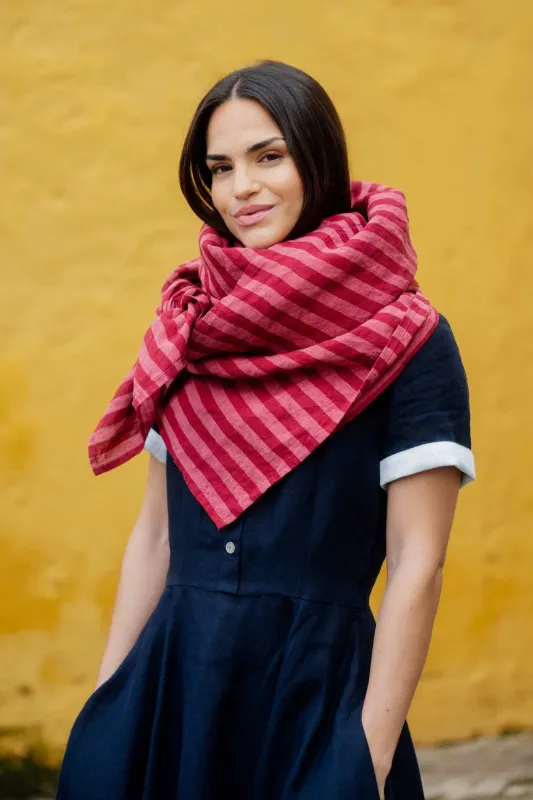 Palisandra – Linen Square Scarf made by Son de Flor