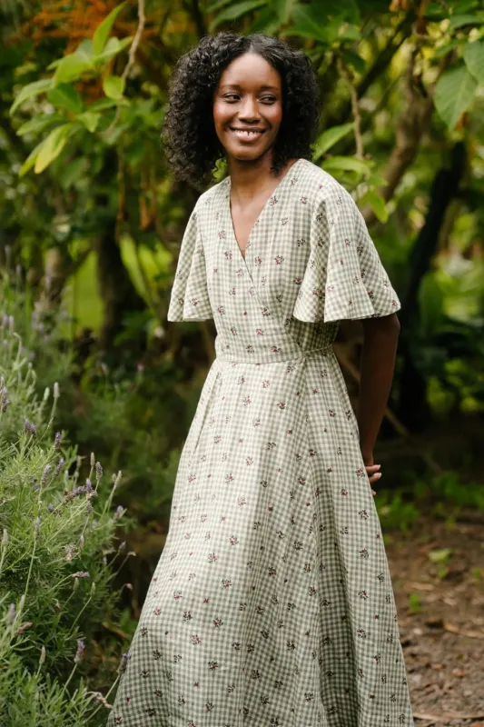 Wrap – Linen Wrap Dress with Butterfly Sleeves made by Son de Flor