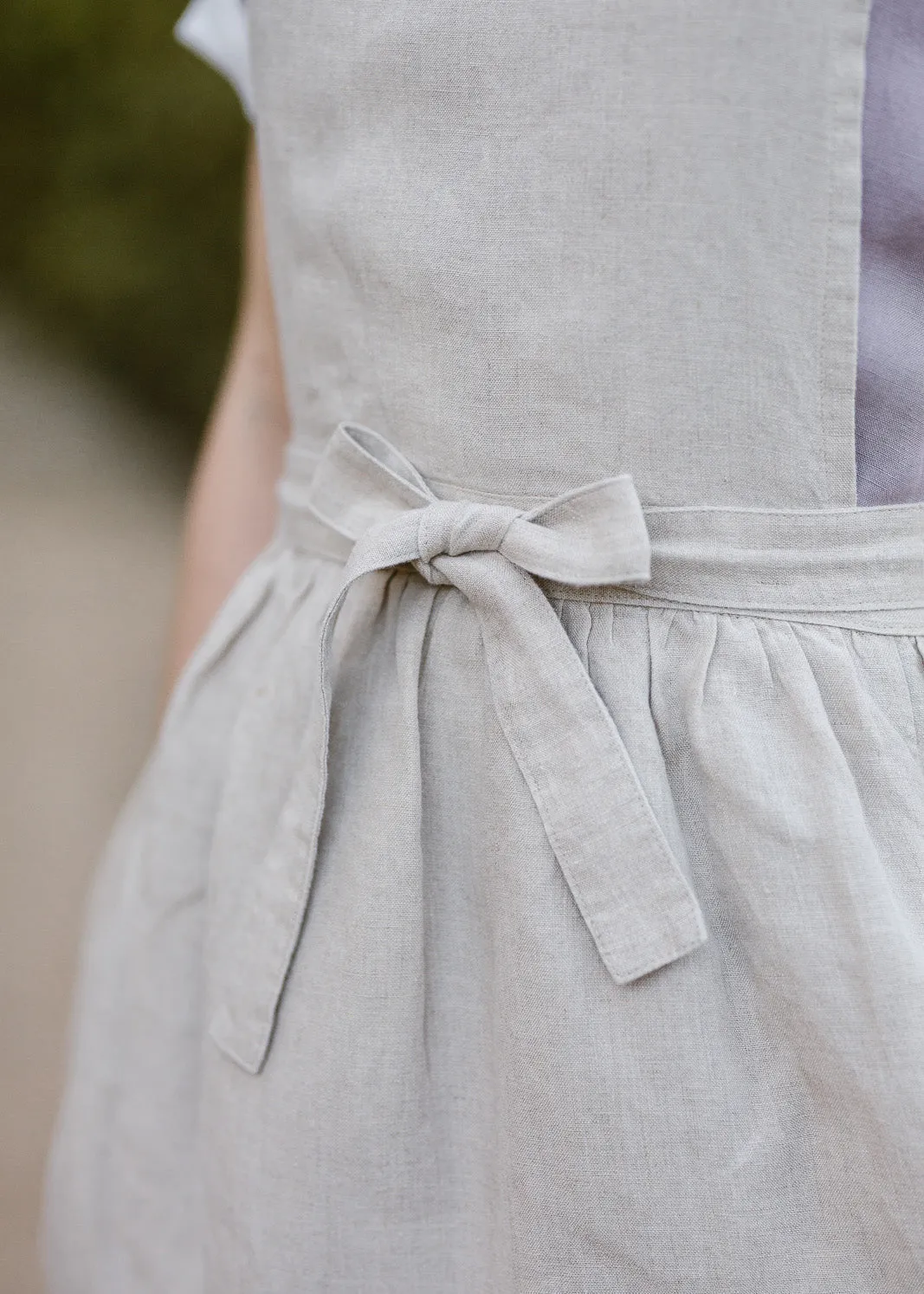 Pinafore – Cross-Back Linen Apron sold by Son de Flor product image thumbnail 4